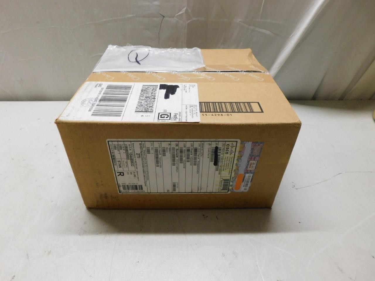 New Cisco VG204XM Analog Voice Gateway (ITRA26-83)