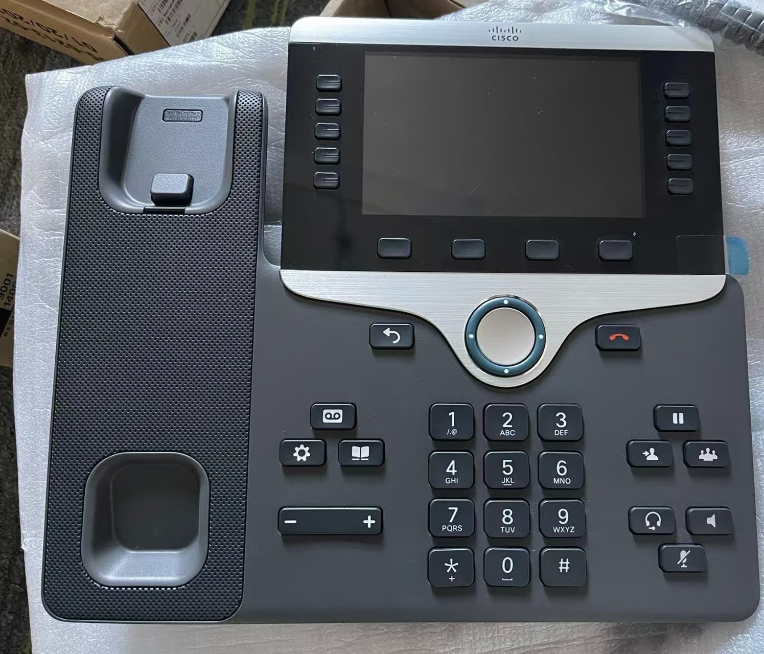 Cisco CP-8811 Unified IP Phone Charcoal Desktop Telephone Base