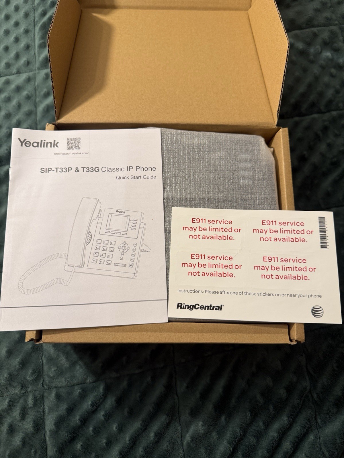 Brand New Yealink SIP-T33G Classic IP Phone