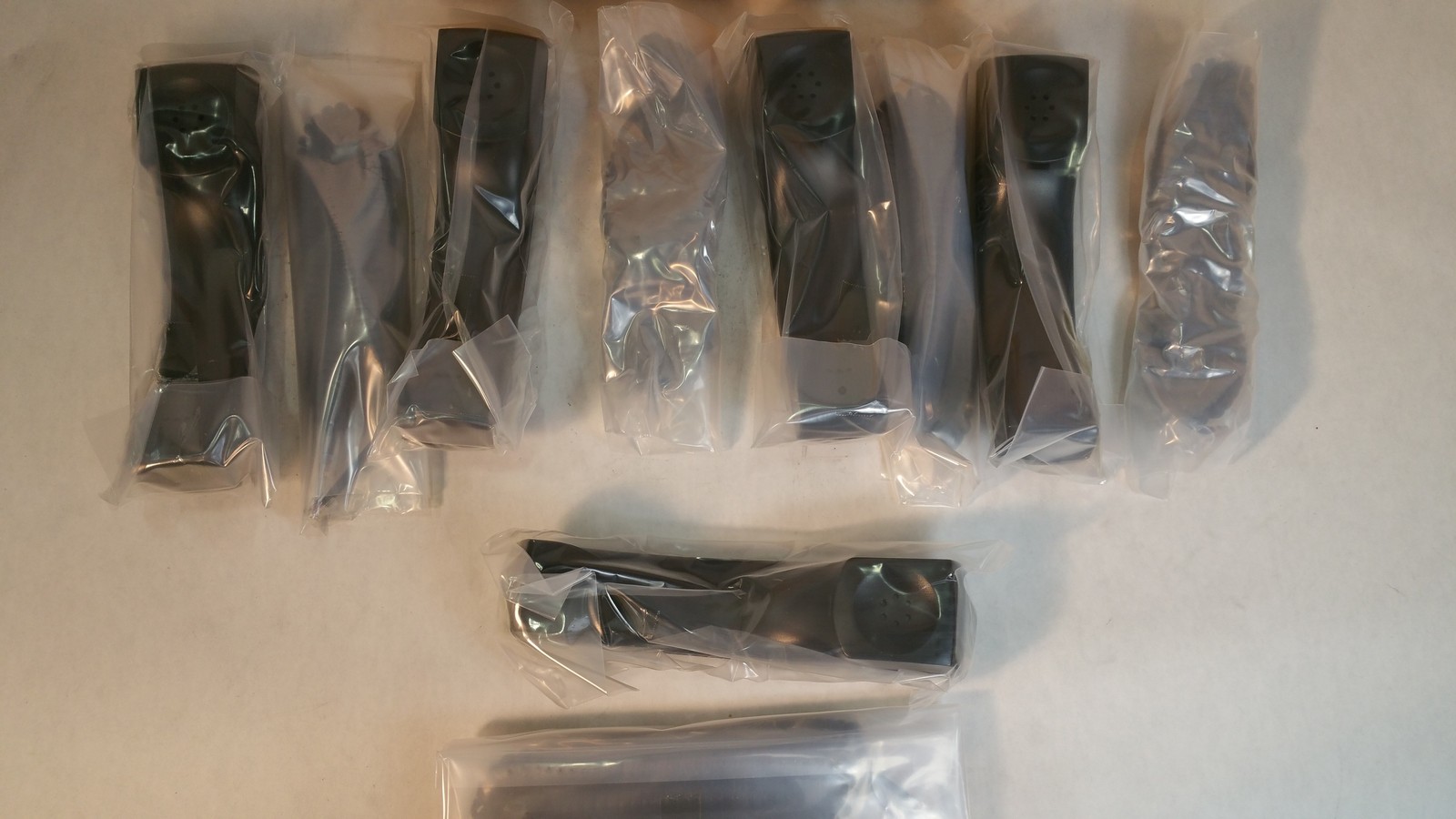 New Polycom 2200-17445-001 Set Of 5 SoundPoint Handsets W/Coil Cord
