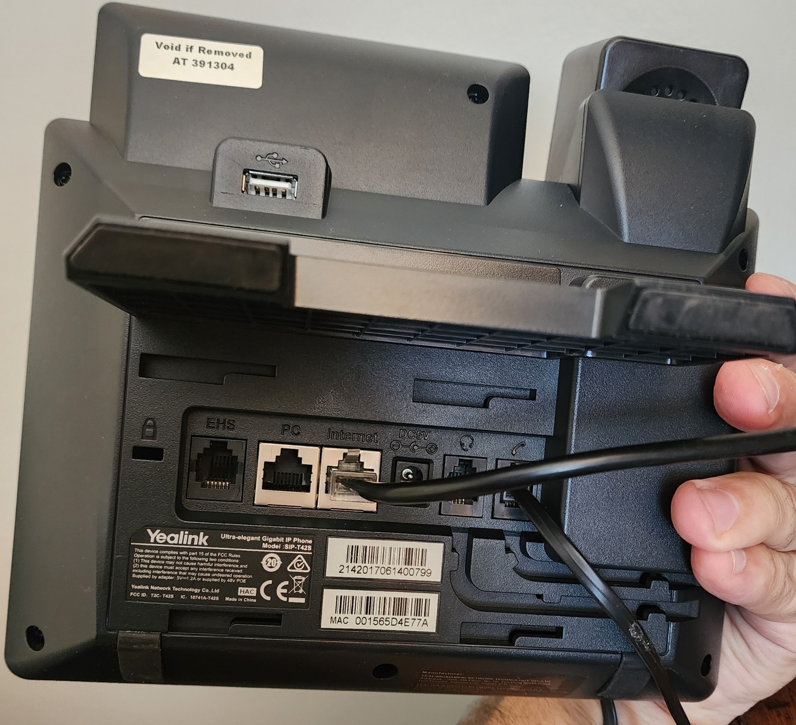 Yealink SIP-T42S Corded IP Phone Black