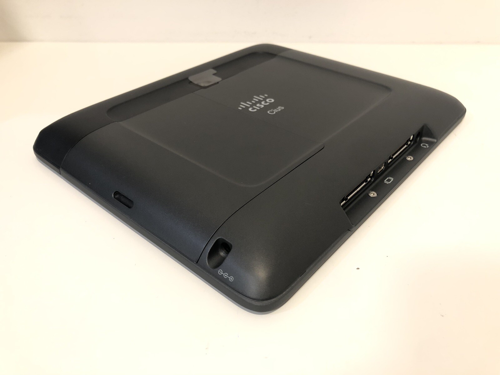 NEW Cisco CIUS-7-AT-K9 7” Media Station Tablet – Wi-Fi – Phantom Grey