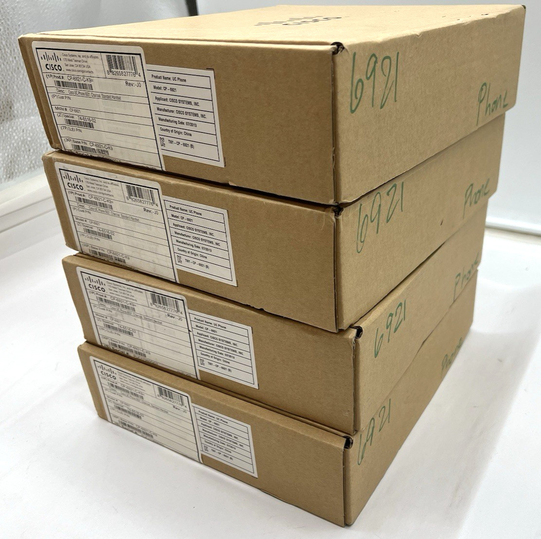 Lot of (4) Cisco UC Phone 6921 IP VOIP Phone CP-6921-C-K9 Charcoal NEW