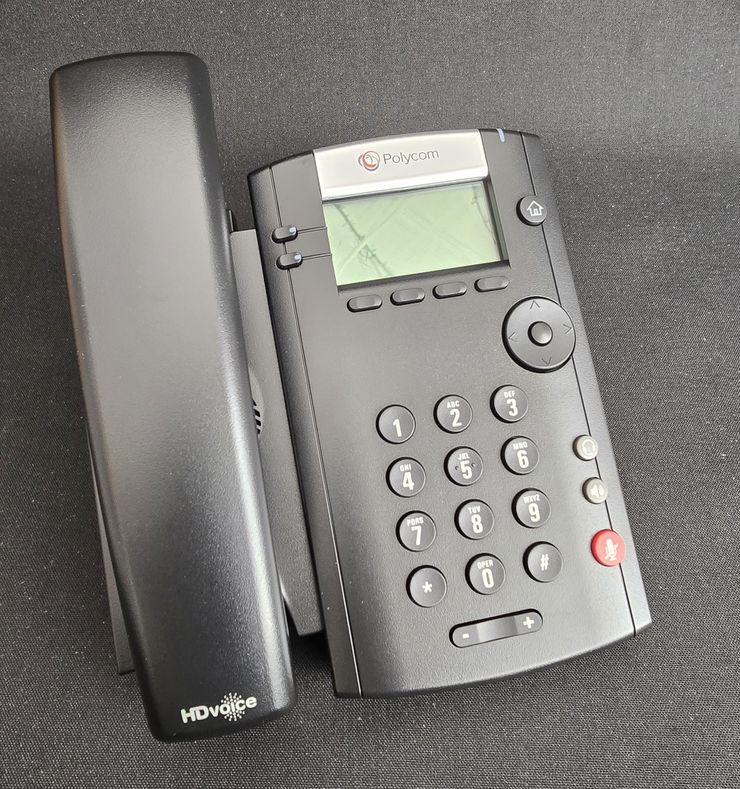 Polycom VVX 201 Line IP Phone (2200-40450-001) New In Box