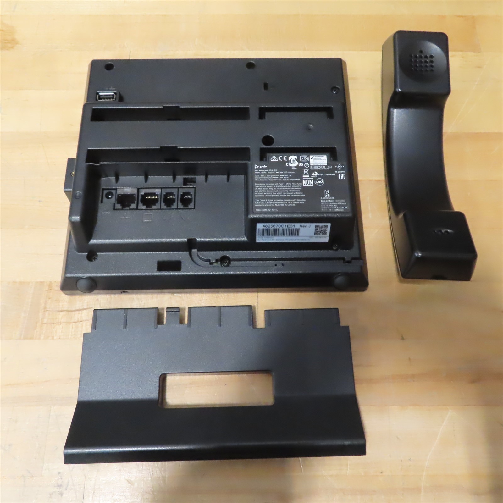 Polycom VVX450 VVX 450 12-Line Desktop Business IP Phone PoE 2200-48840-025 NEW