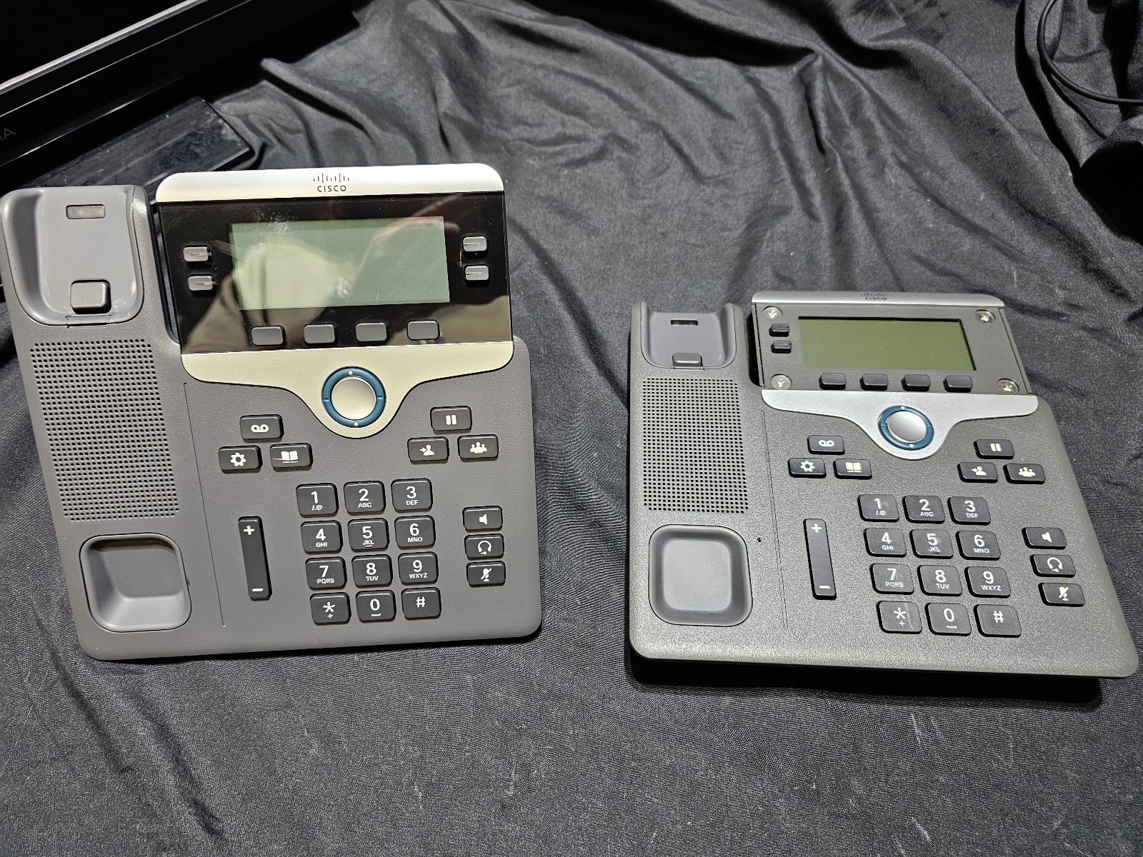 Lot of 2 Cisco IP Phones CP-7821 & 7841 Untested No Adapters 🖥️