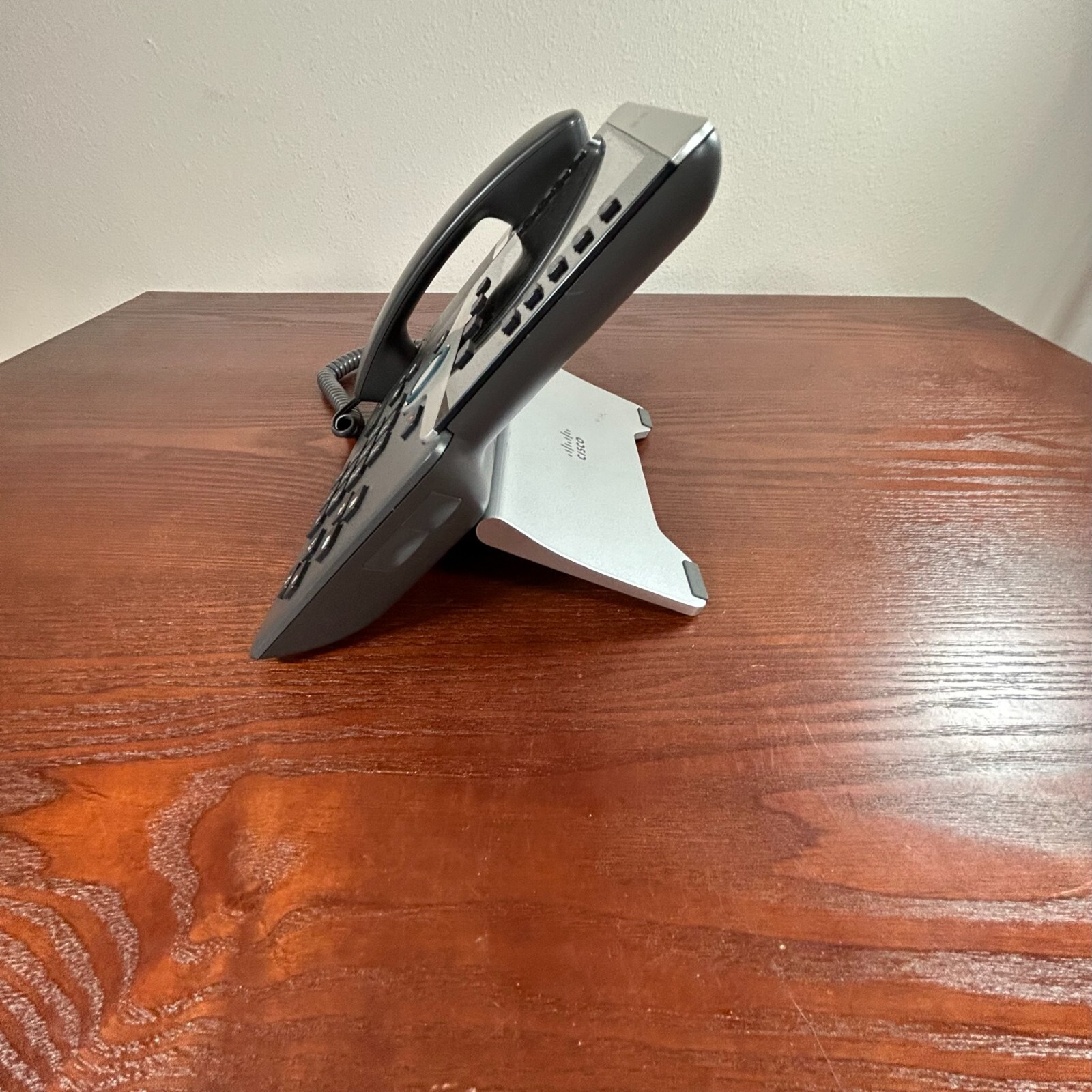 Cisco Business Class VOIP Phones CP-8861-K9-clean required