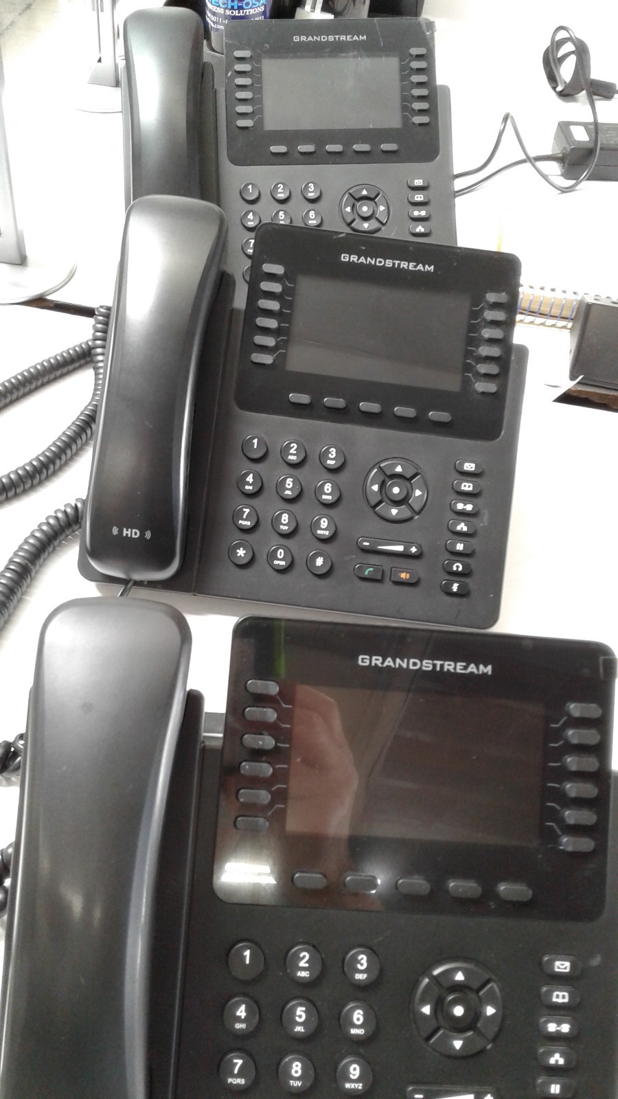 Lot of 3 Grandstream GS-GXP2170 12 Lines 5-way Voice 4.3″ LCD VoIP Phone