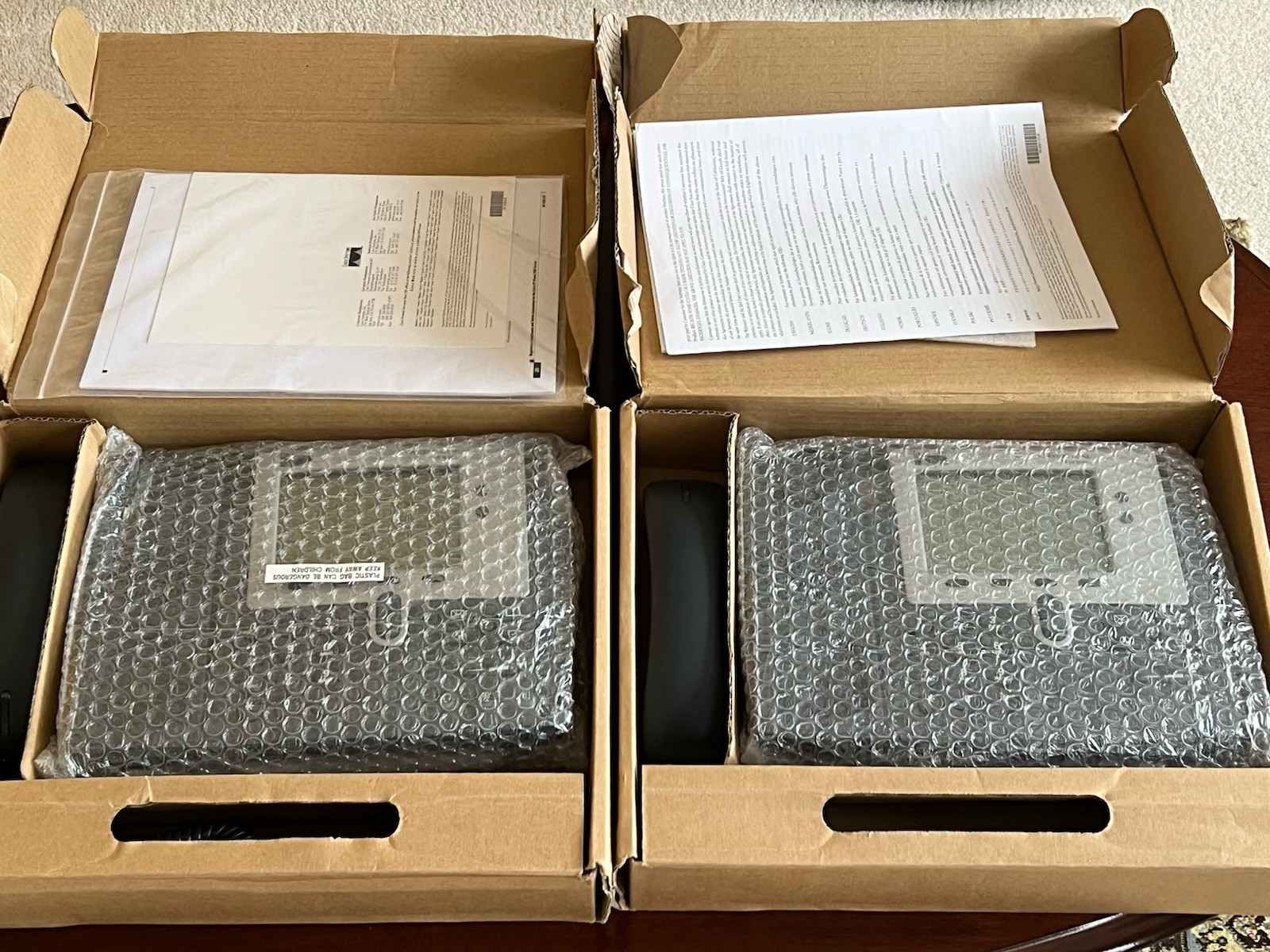 Lot of 2 In Box – Cisco CP-7940G 2-lines IP Phone / + power injector cord