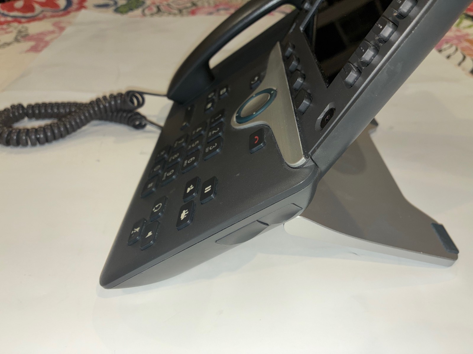 Cisco CP-8865-K9 IP Phone 8865 Wired/Wireless VoIP HD Video Business Phone