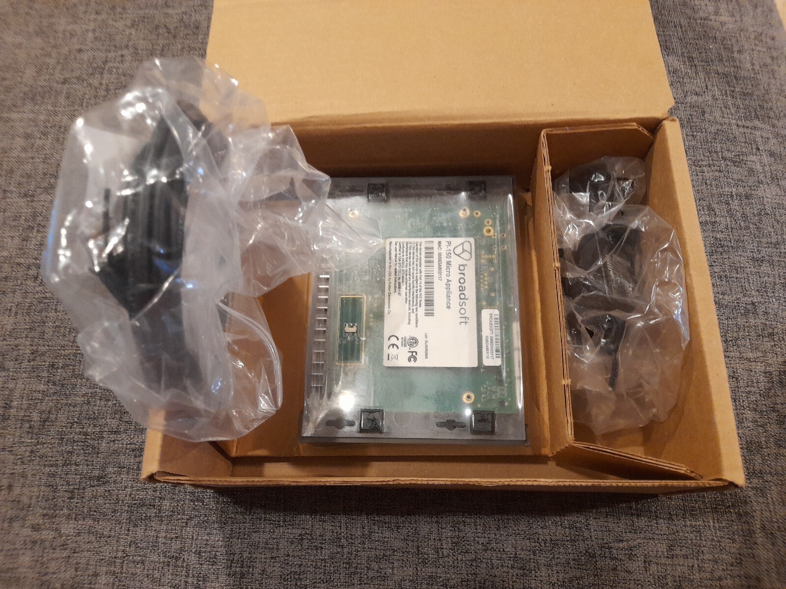 BROADSOFT PI-150 MICRO APPLIANCE- (OPEN BOX)