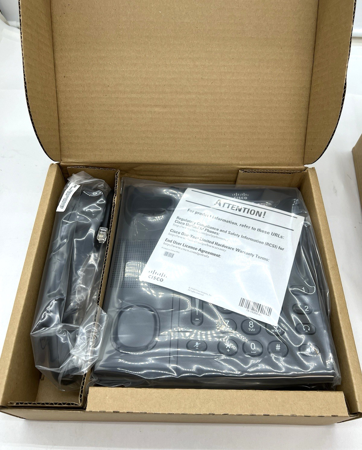Lot of (4) Cisco UC Phone 6921 IP VOIP Phone CP-6921-C-K9 Charcoal NEW
