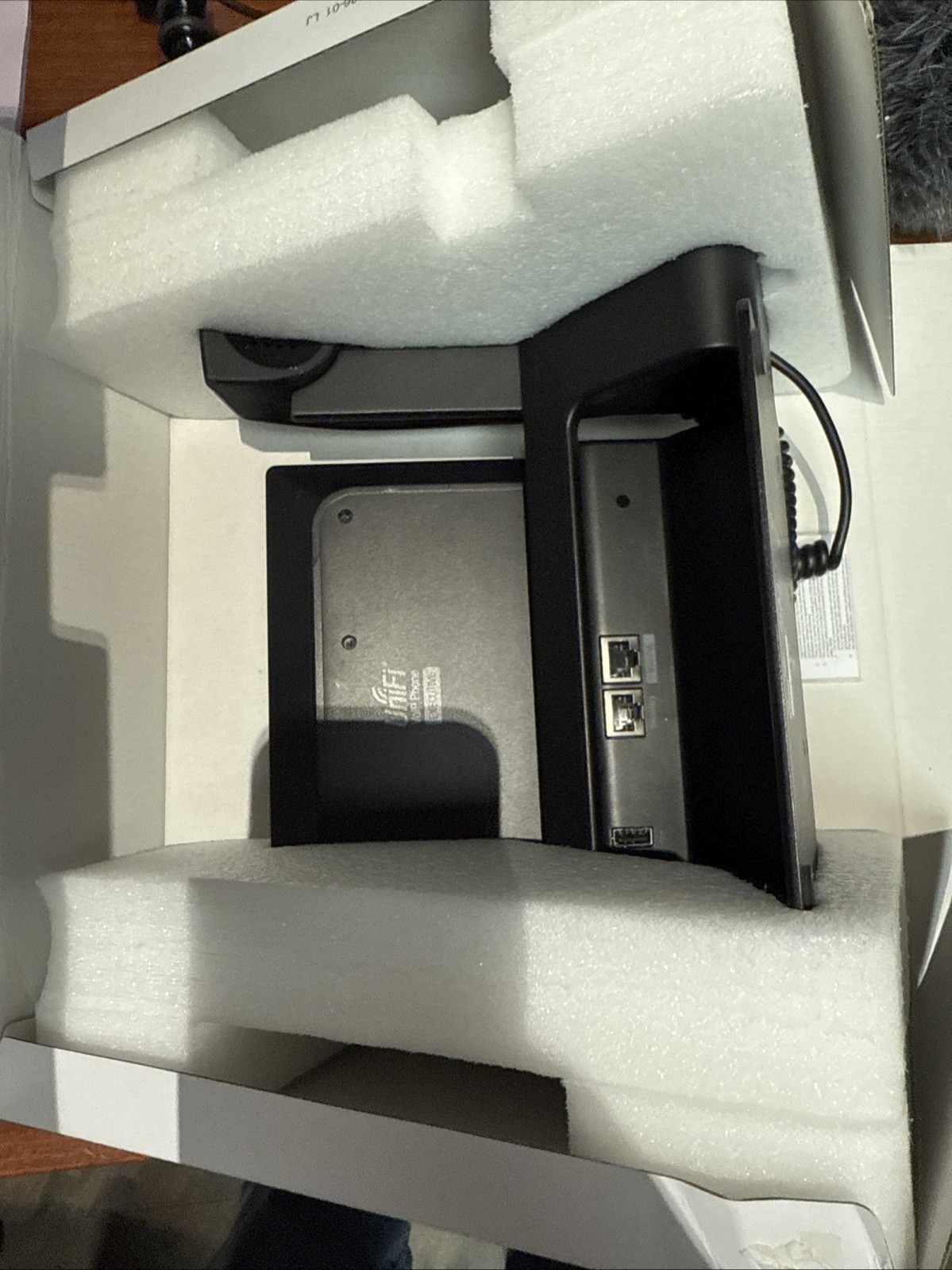 Ubiquiti UniFi Executive VoIP Phone