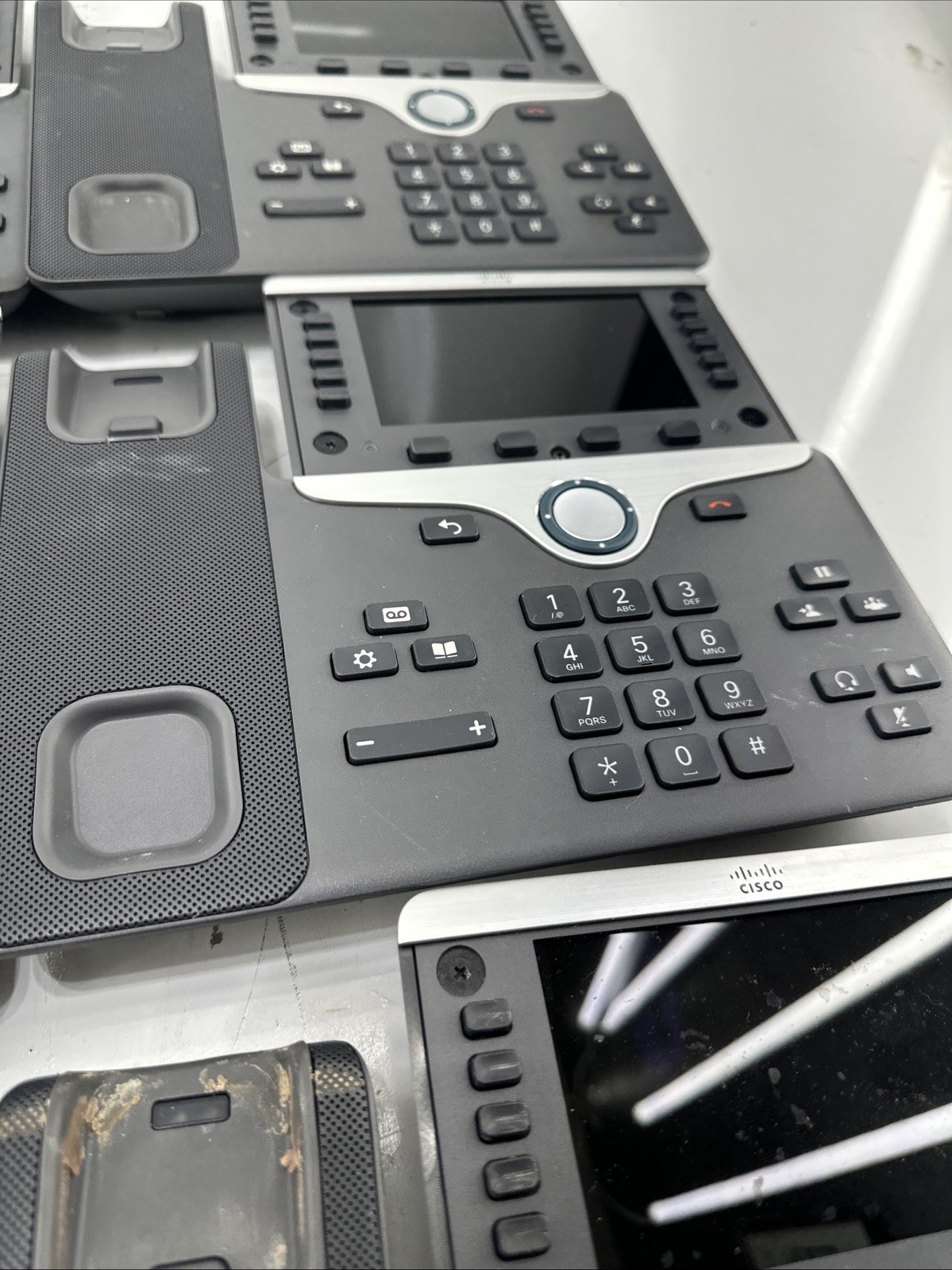 Cisco 8841 VoIP IP Color LCD Display Charcoal Business Phone CP-8841-K9 Lot 8