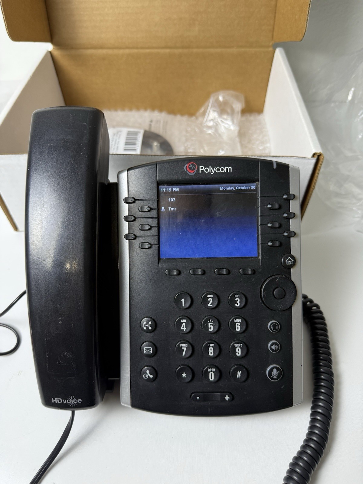 Polycom VVX 400 Business VoIP Phone w/ Handset Power Supply & Patch Cord