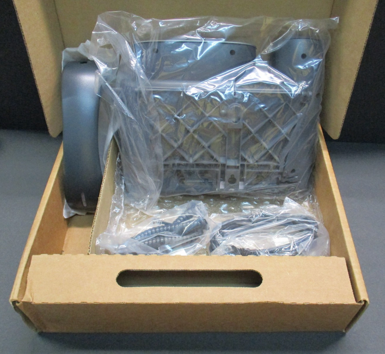 2x NEW CISCO IP VoIP Telephone 7942 Unified IP Phone