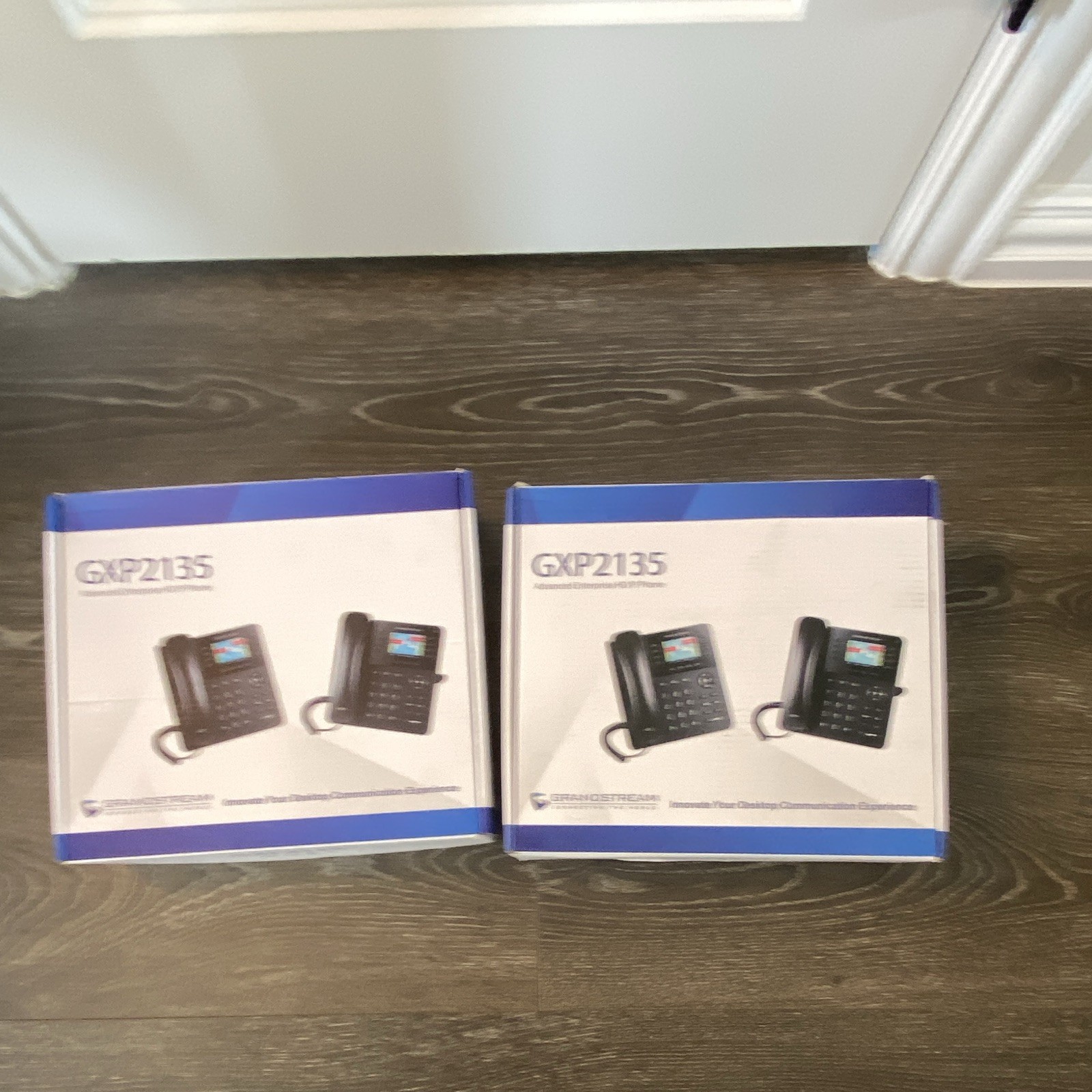 Grandstream GXP2135 Black IP Phone 8-Line PoE Bluetooth Speakerphone Lot 2