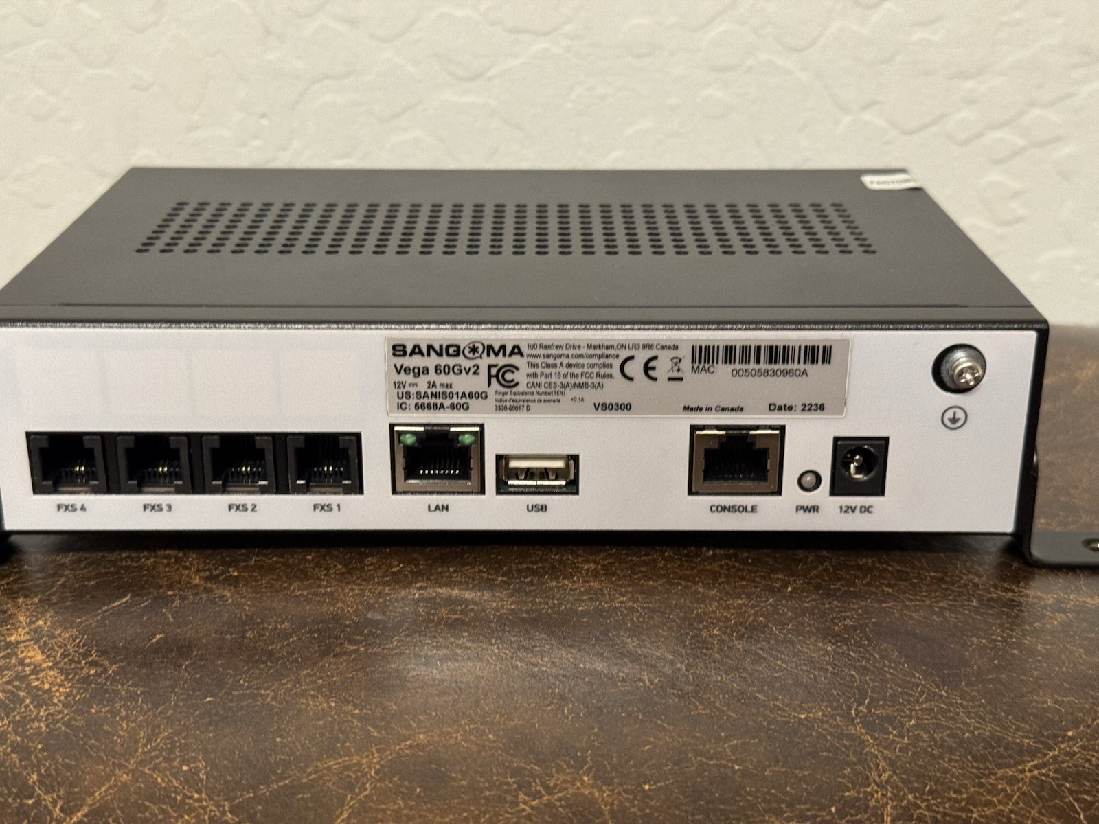 SANGOMA Technologies Vega 60Gv2 ,8 Port IP Telephony Gateway