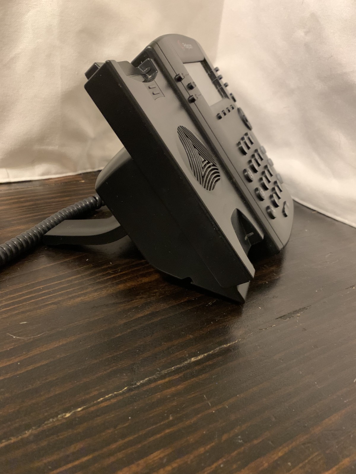 Polycom VVX 311 Desktop Phone – Used – Tested and Very Clean POE phone