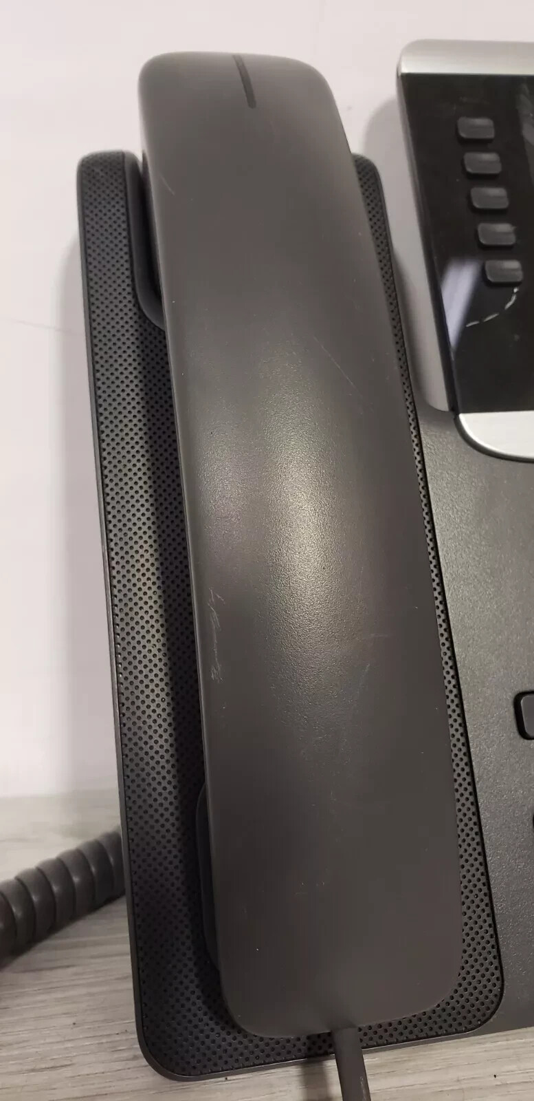 Cisco 8851 CP-8851-K9 IP Phone. Color Display VOIP IP Business Phone