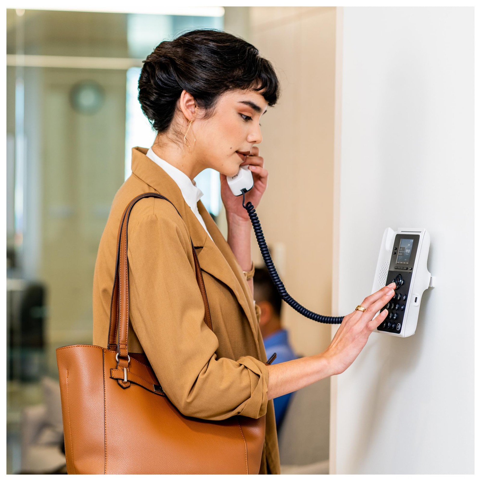 Poly Edge E100 IP Phone – Corded – Corded – Desktop, Wall Mountable