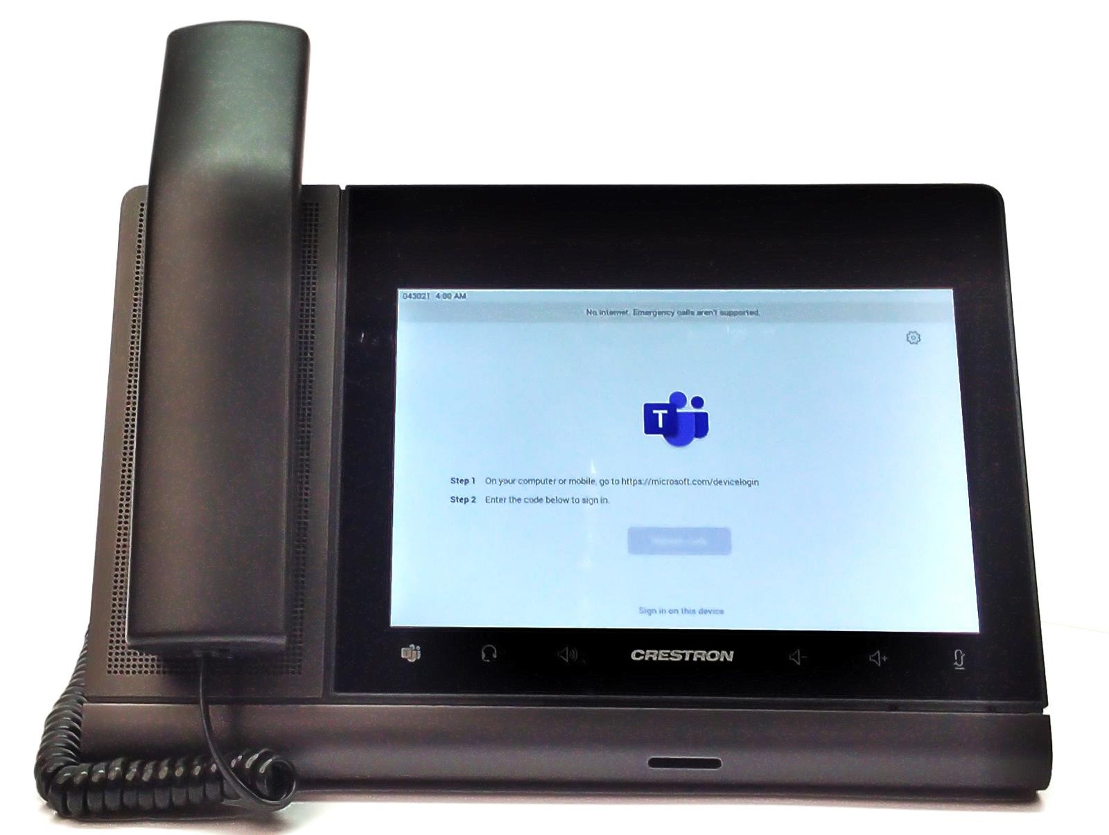 Crestron Flex 8″ Audio Desk Phone with Handset for Microsoft Teams UC-P8-T-HS