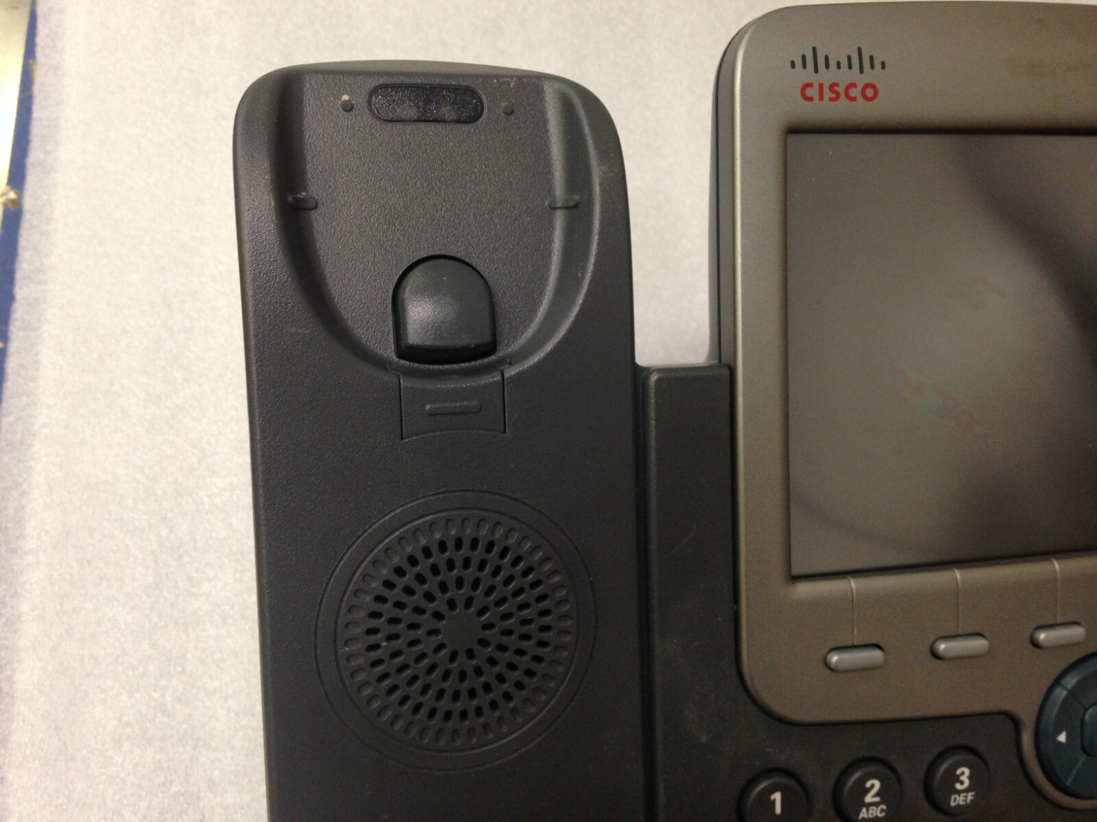 Cisco CP-7975G VOIP Office UC Phone W/ Adjustable Stand And Handset (No Cord)