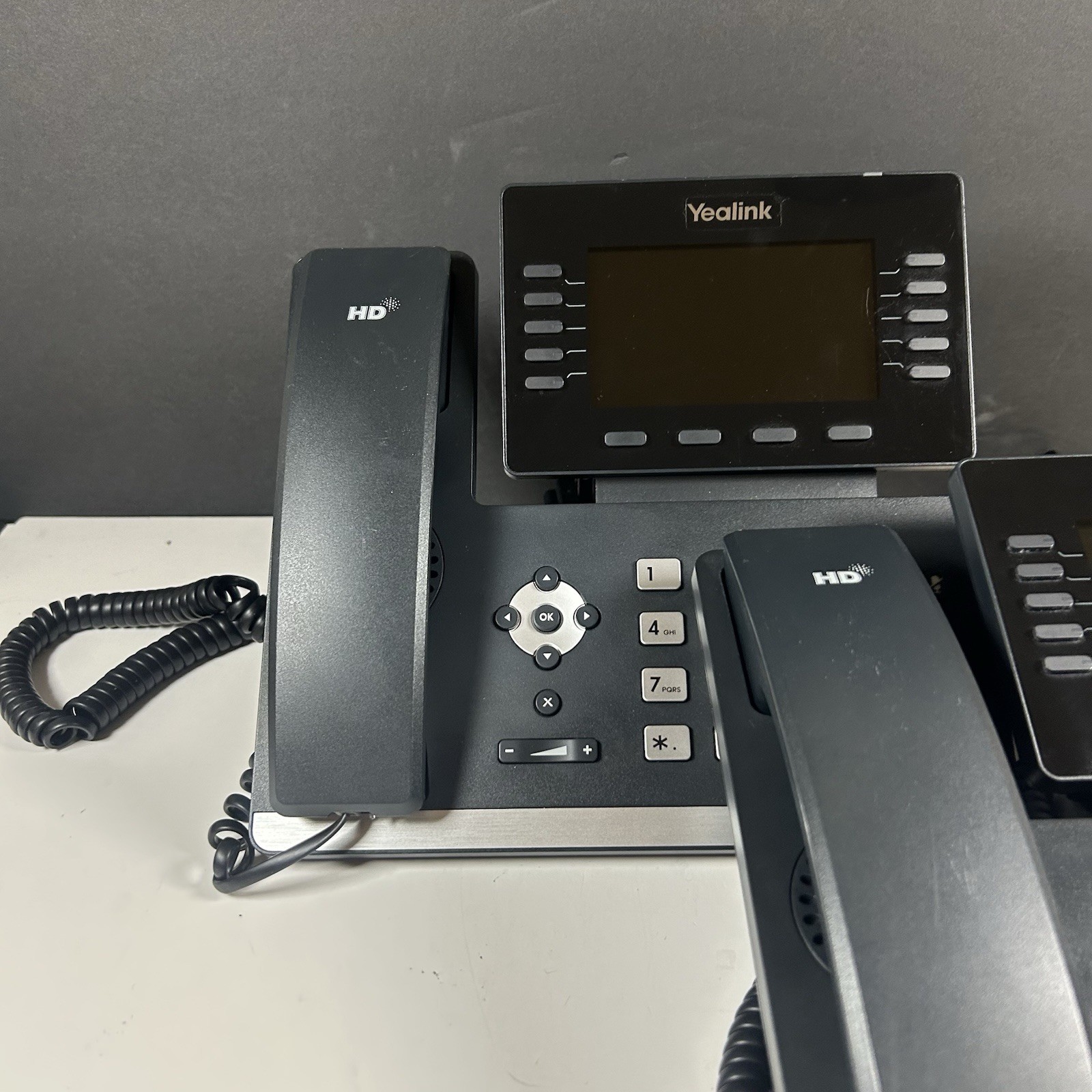 2x Yealink SIP-T54S 16 Line VoIP IP Media Phones Color LCD BT USB |Cables *Stand