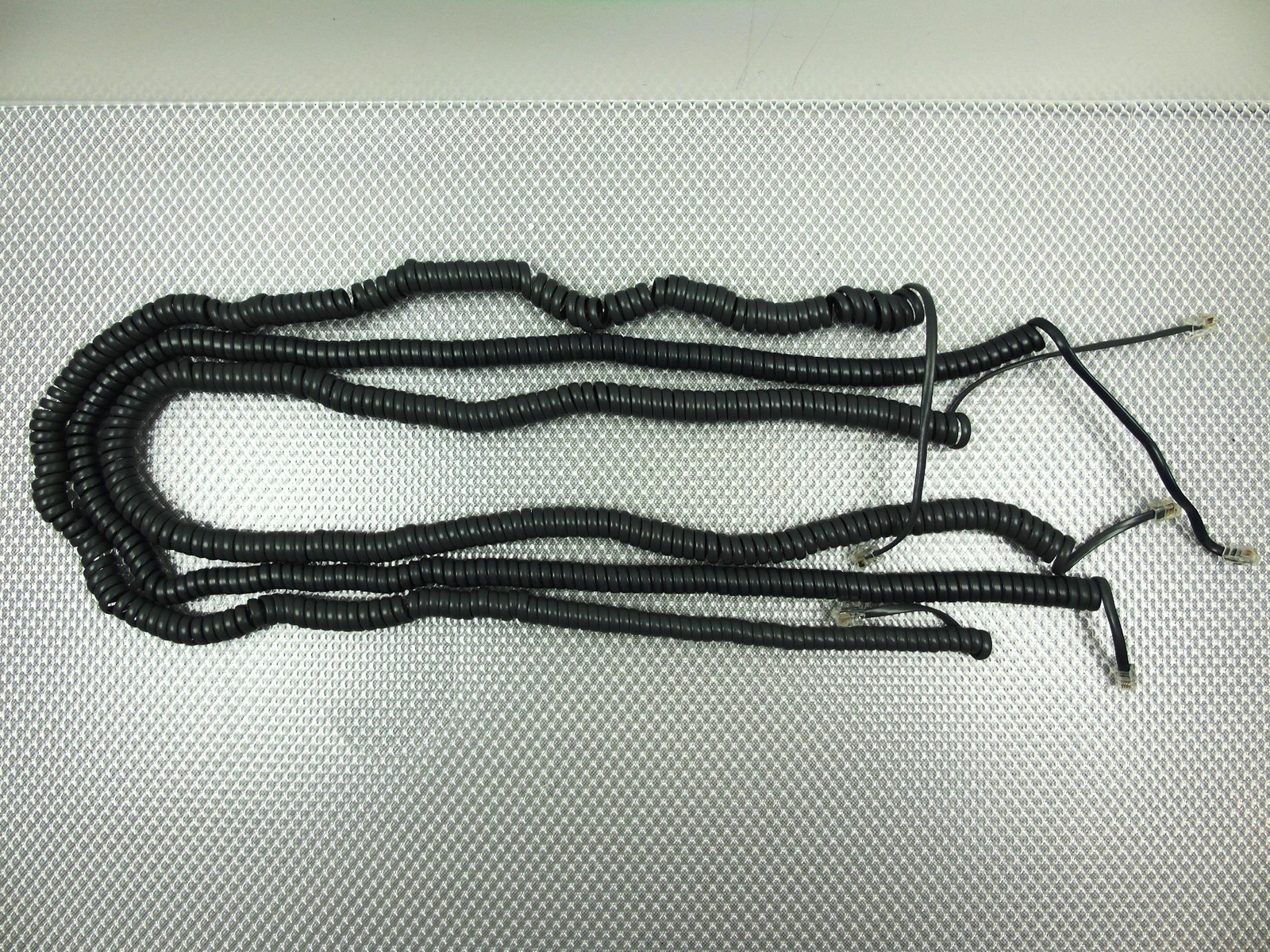 Lot of 3 – Genuine Cisco IP 7800 8800 IP Phone Handset Curly Cord 36″ – Gray