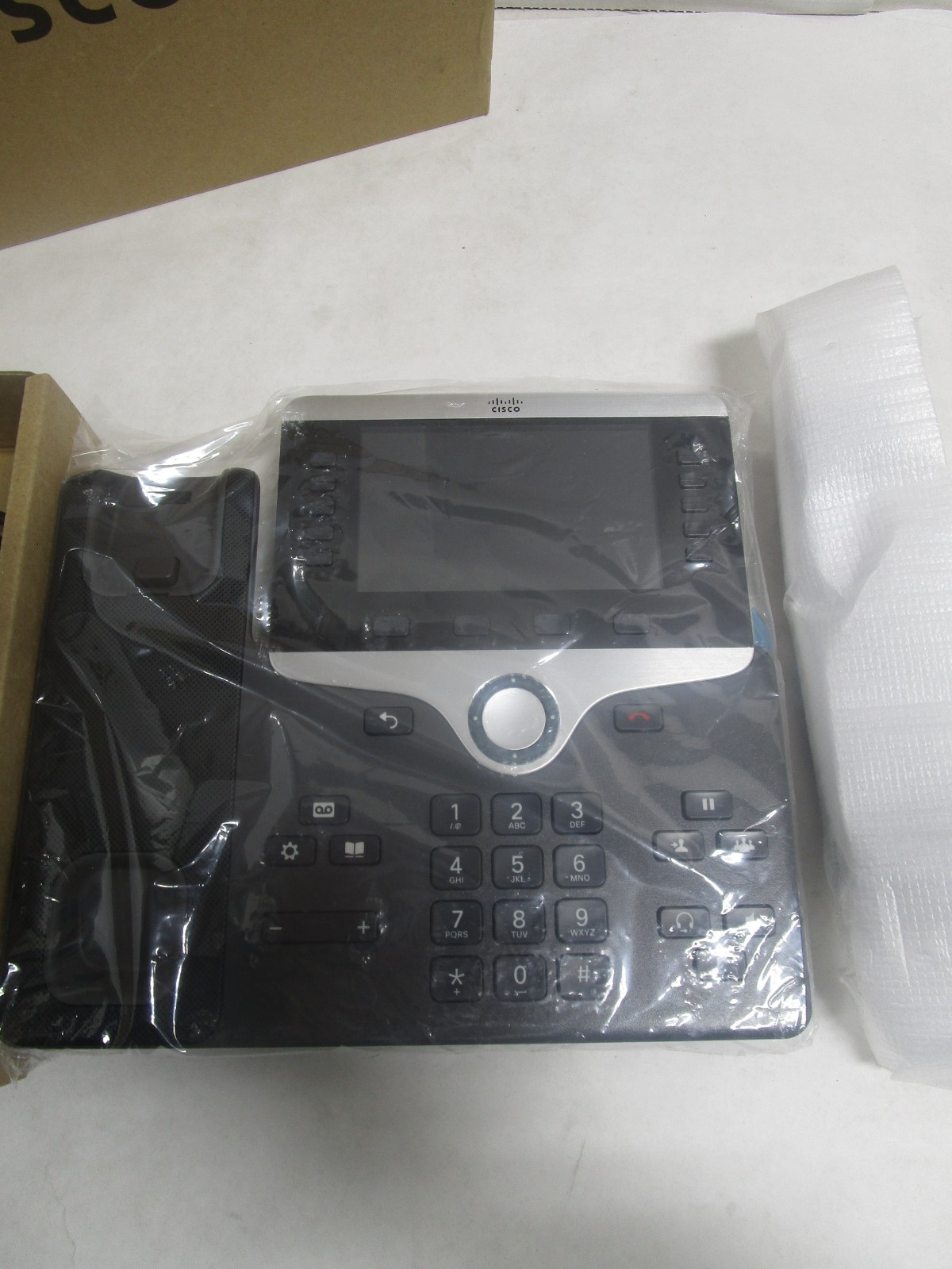 CISCO IP Phone 8861 CP-8861-K9 Charcoal NEW OPEN BOX FREE SHIPPING