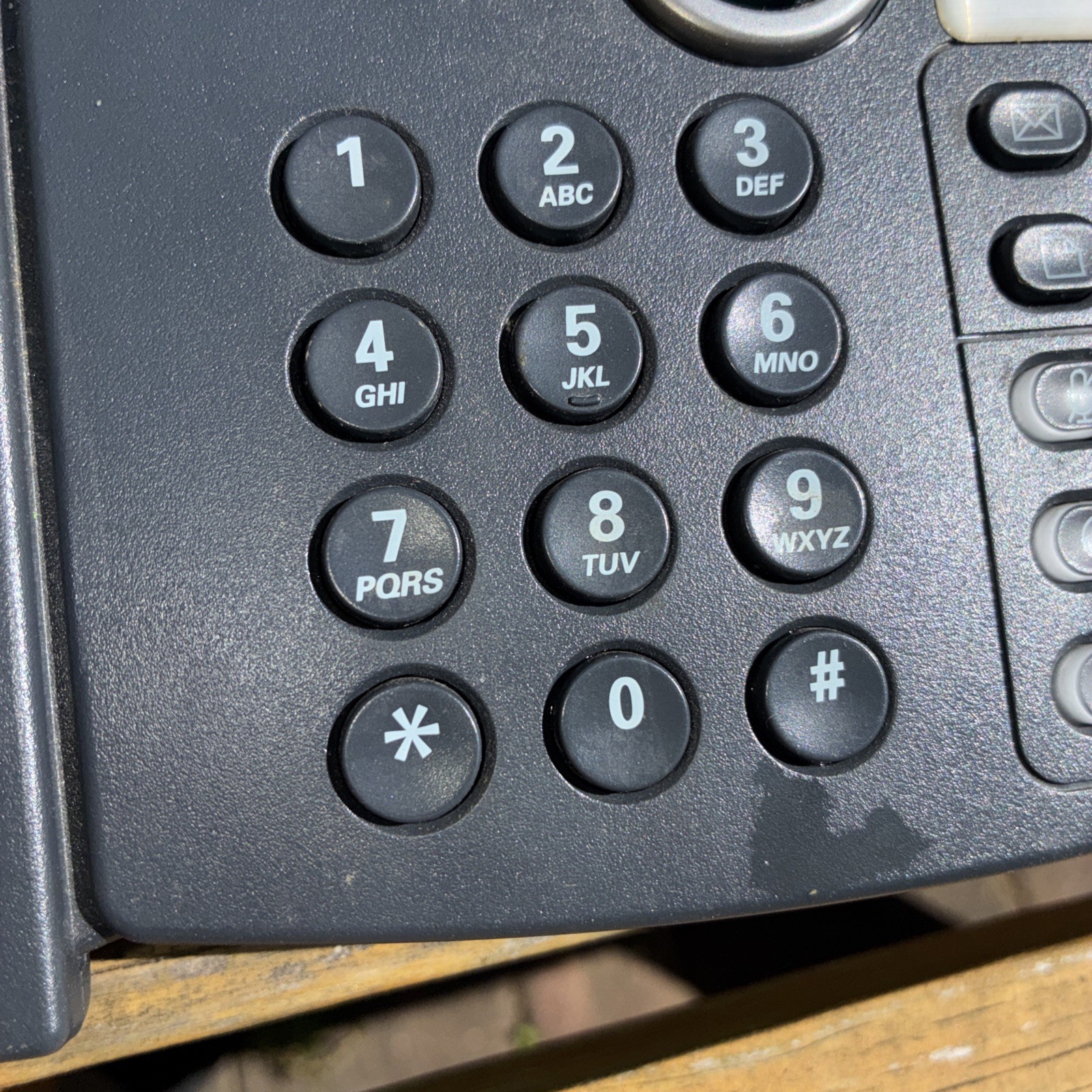 Cisco SPA504G 4-Line IP Phone – SIP Unlocked – PoE – Hams Over IP (HoIP) Ready