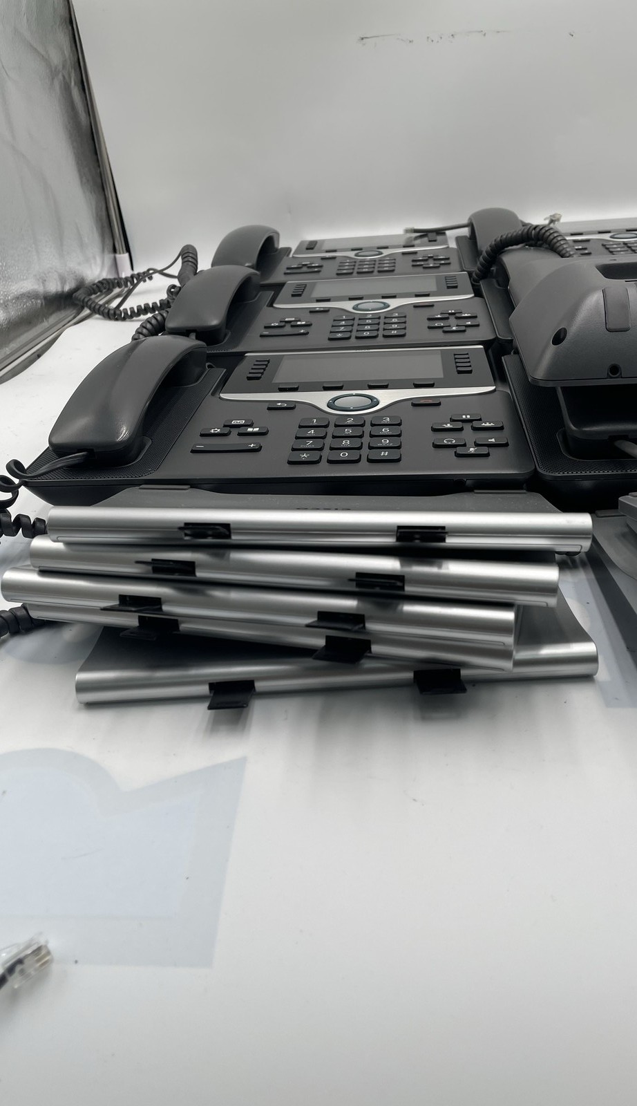 Cisco CP-8841 IP VoIP Desk Phones Stands PoE Business Lot Of 10
