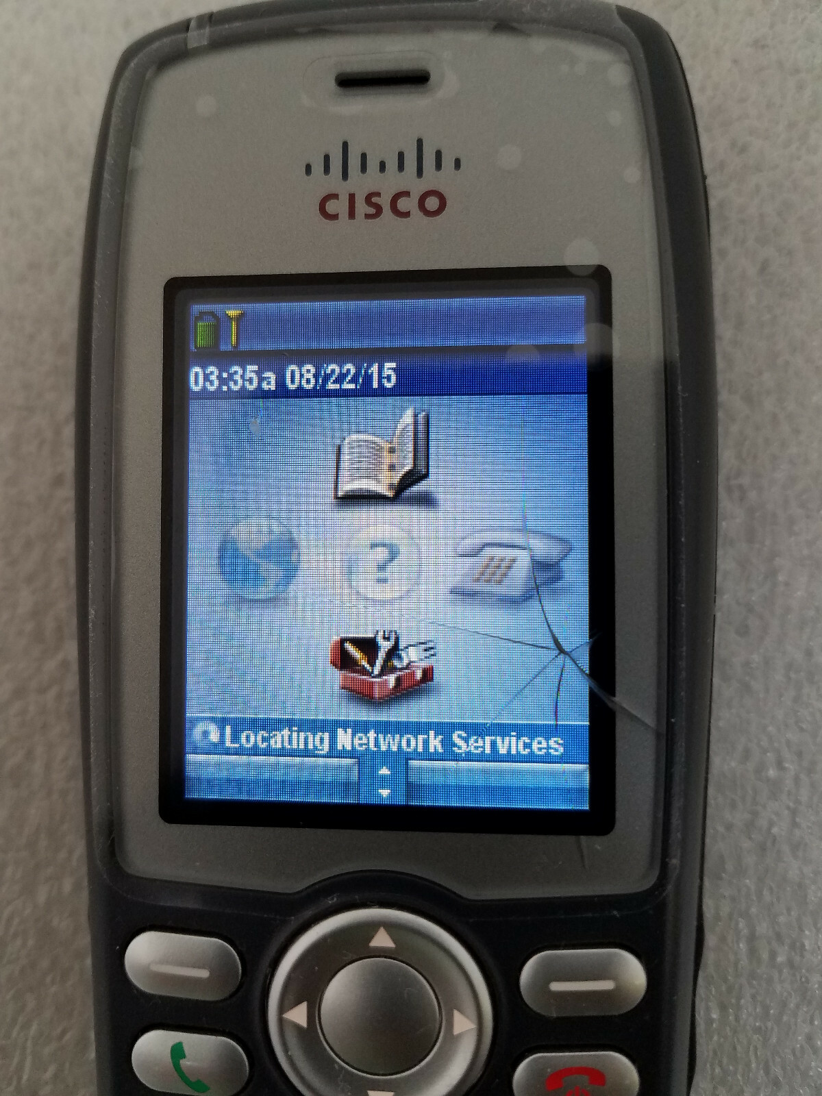 2 CISCO CP-7925G-A-K9 7925 WIRELESS VOIP PHONE WITH BASE IN WORKING CONDITION