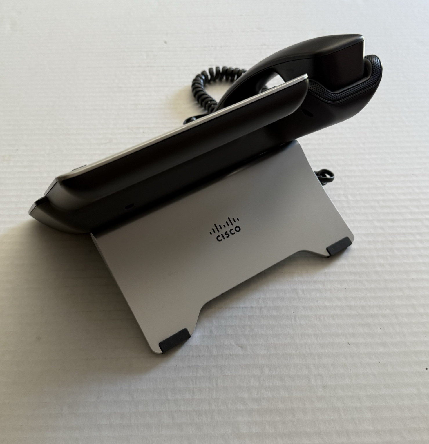 Cisco CP-8841 VoIP IP Business Office Phone Color Display & Stand CP-8841