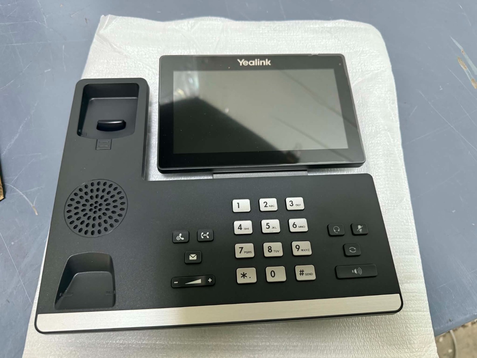 YeaLink SIP-T57W WIFI 16 Line Prime Business IP PoE Touch Speakerphone Phone NEW