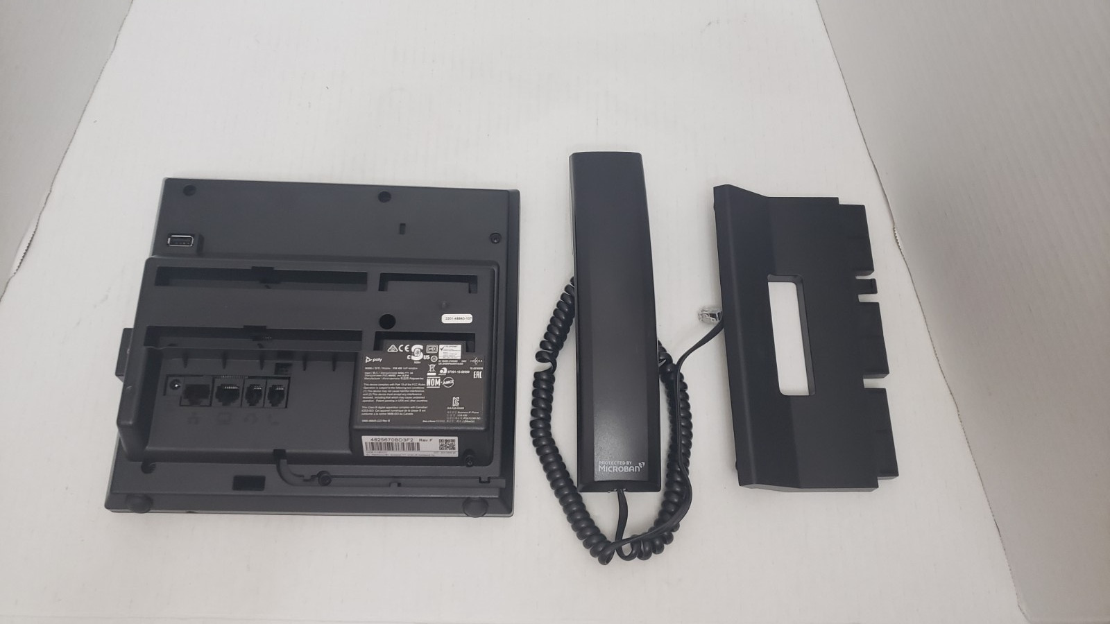 Poly VVX 450 POE IP Desk Corded Phone Wall Mountable Black LOT OF 6 VVX450