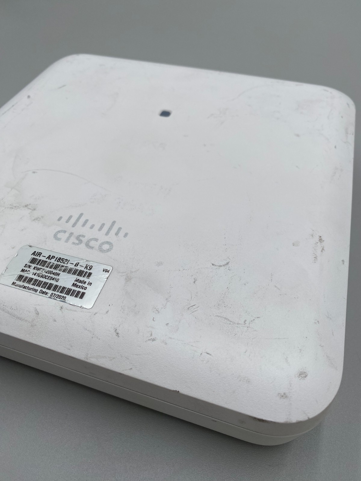 Cisco Aironet 1852I AIR-AP1852I-B-K9 Wireless Access Point White Fair