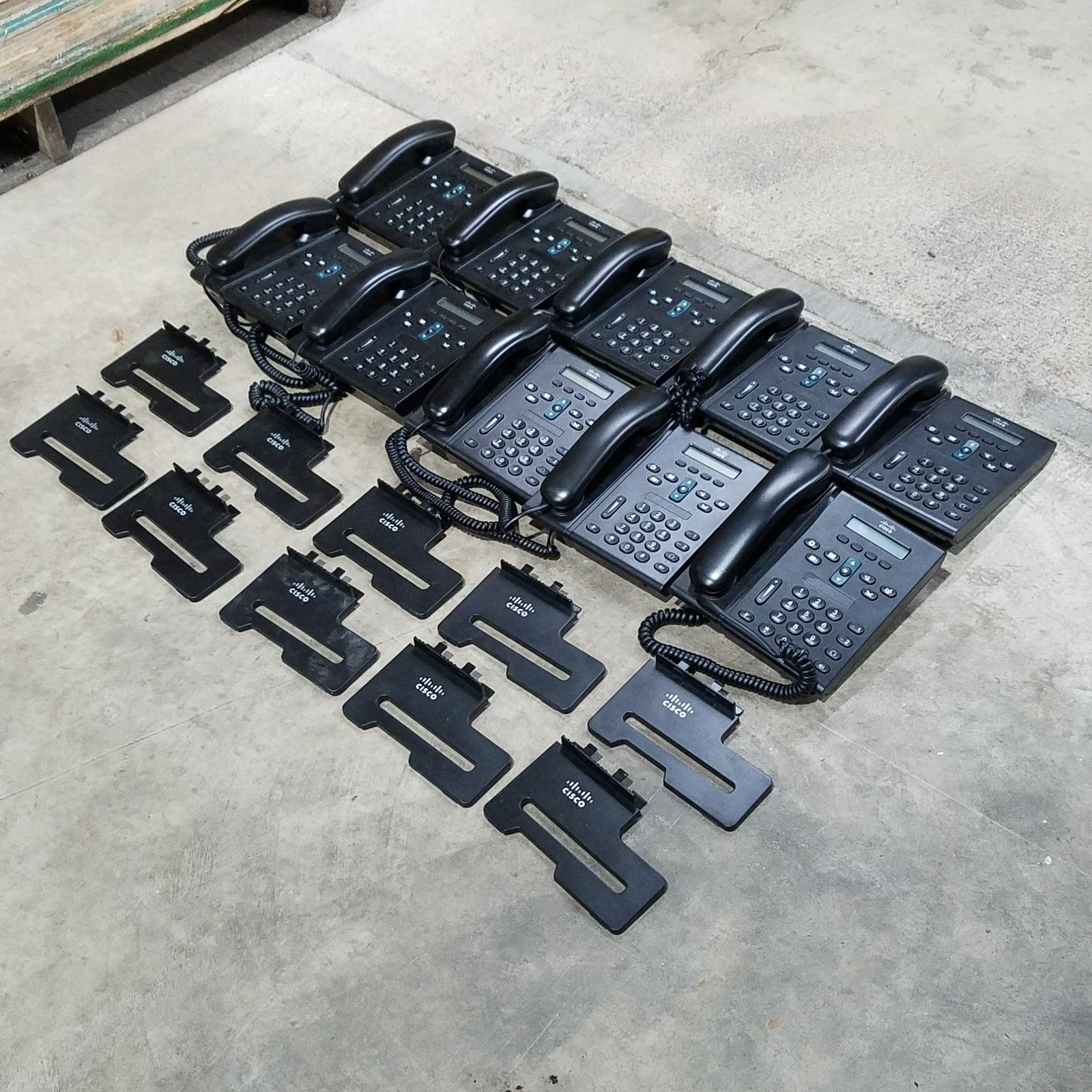 Lot Of 10 Cisco CP-6921 Unified IP Phones – USED