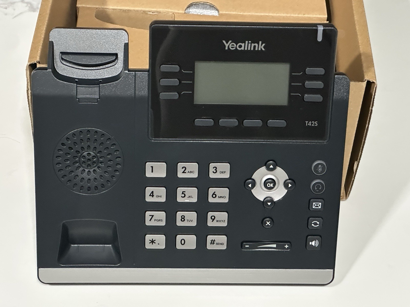 Yealink SIP-T42S Corded IP Phone Brand New