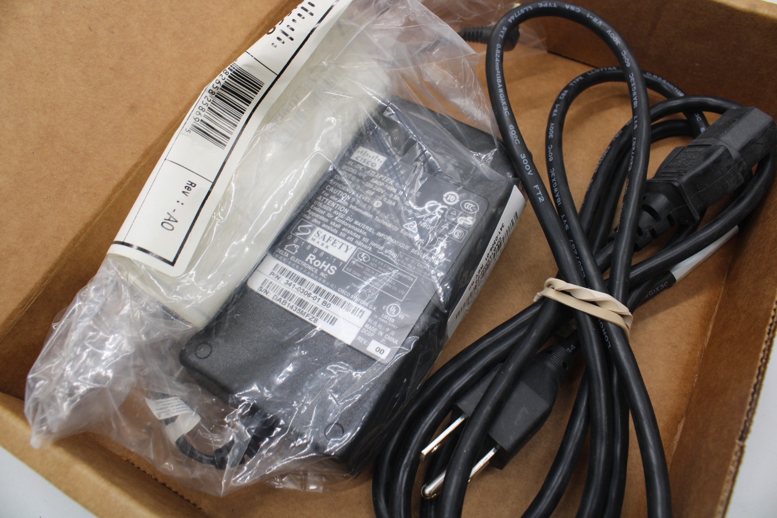 Cisco 18W 48V 0.38A EADP-18MB B AC Adapter Power Supply 341-0306-021