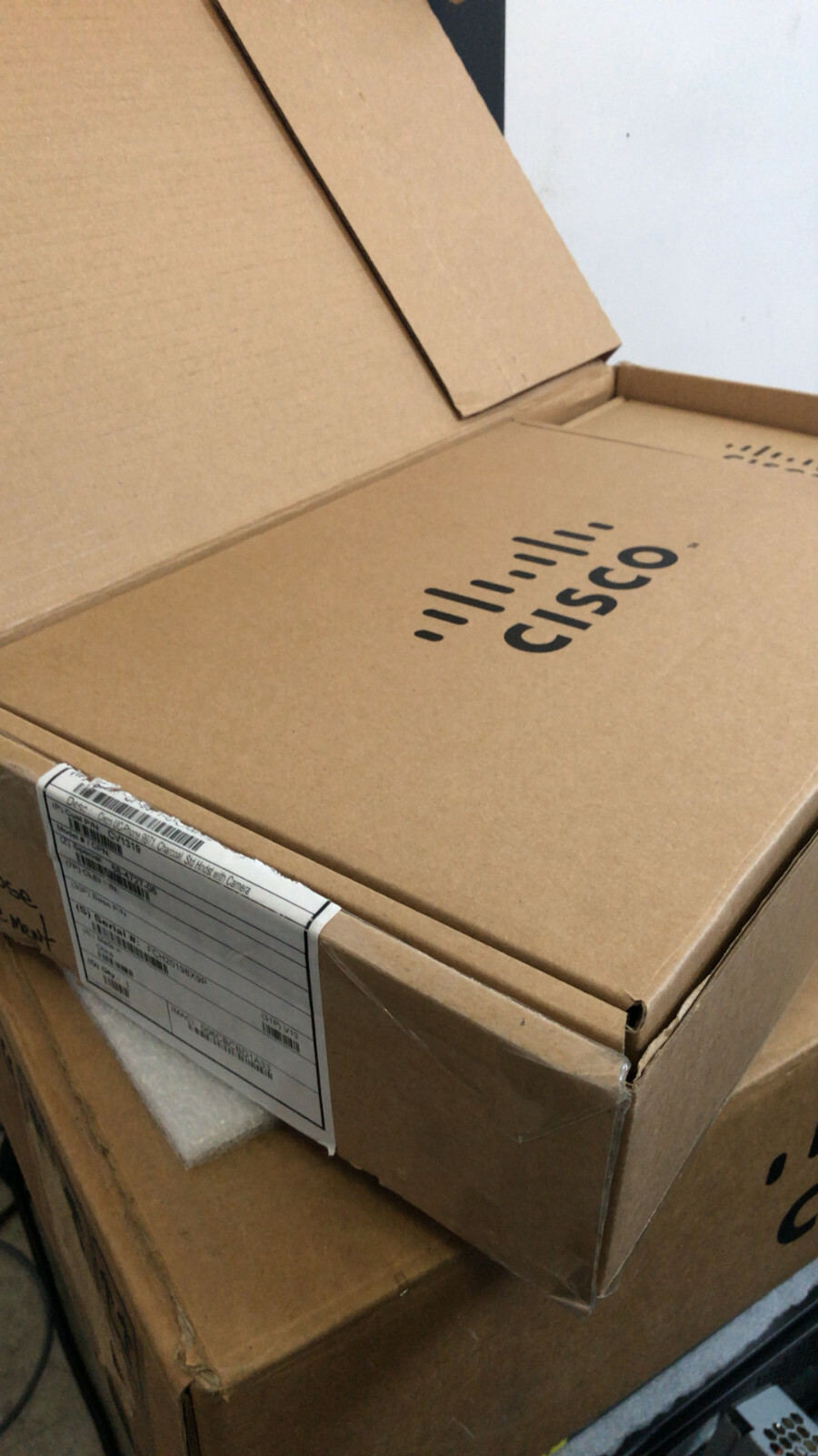 NEW CISCO CP-9971-C-CAM-K9 VoIP IP Phone Color Touchscreen USB Camera Wifi NOB