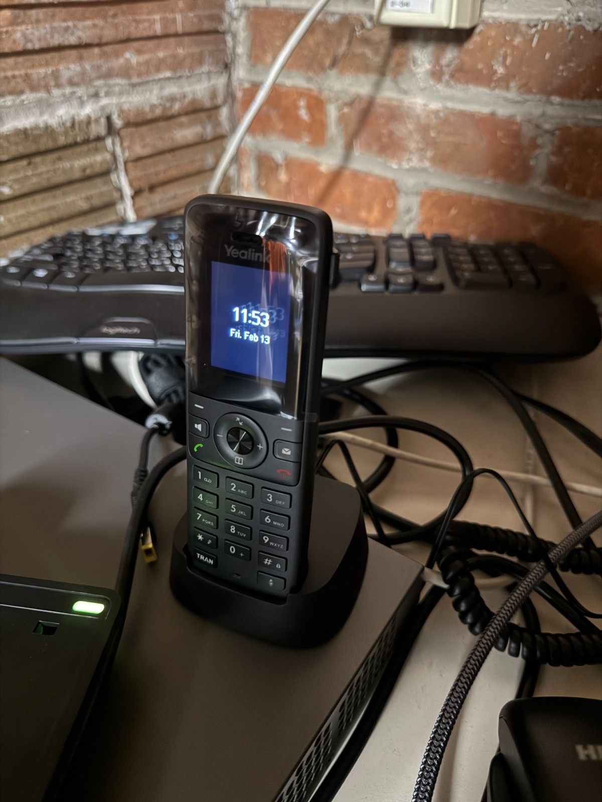 Yealink IP DECT Phone bundle W73P & W70 base New in Original Box Complete