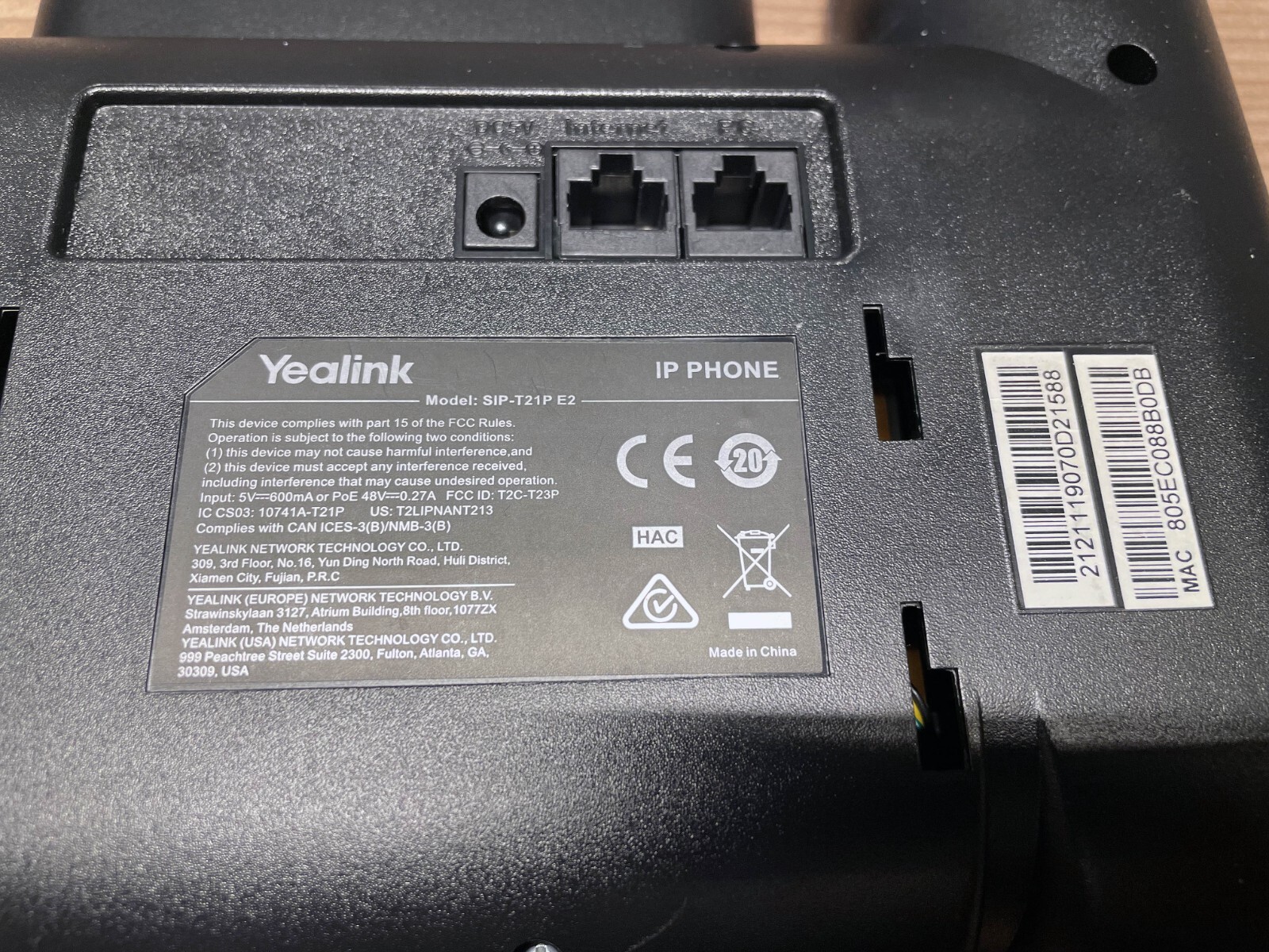 LOT 2. Yealink SIP-T21P E2 IP Business VOIP Phone with Stand. Clean!
