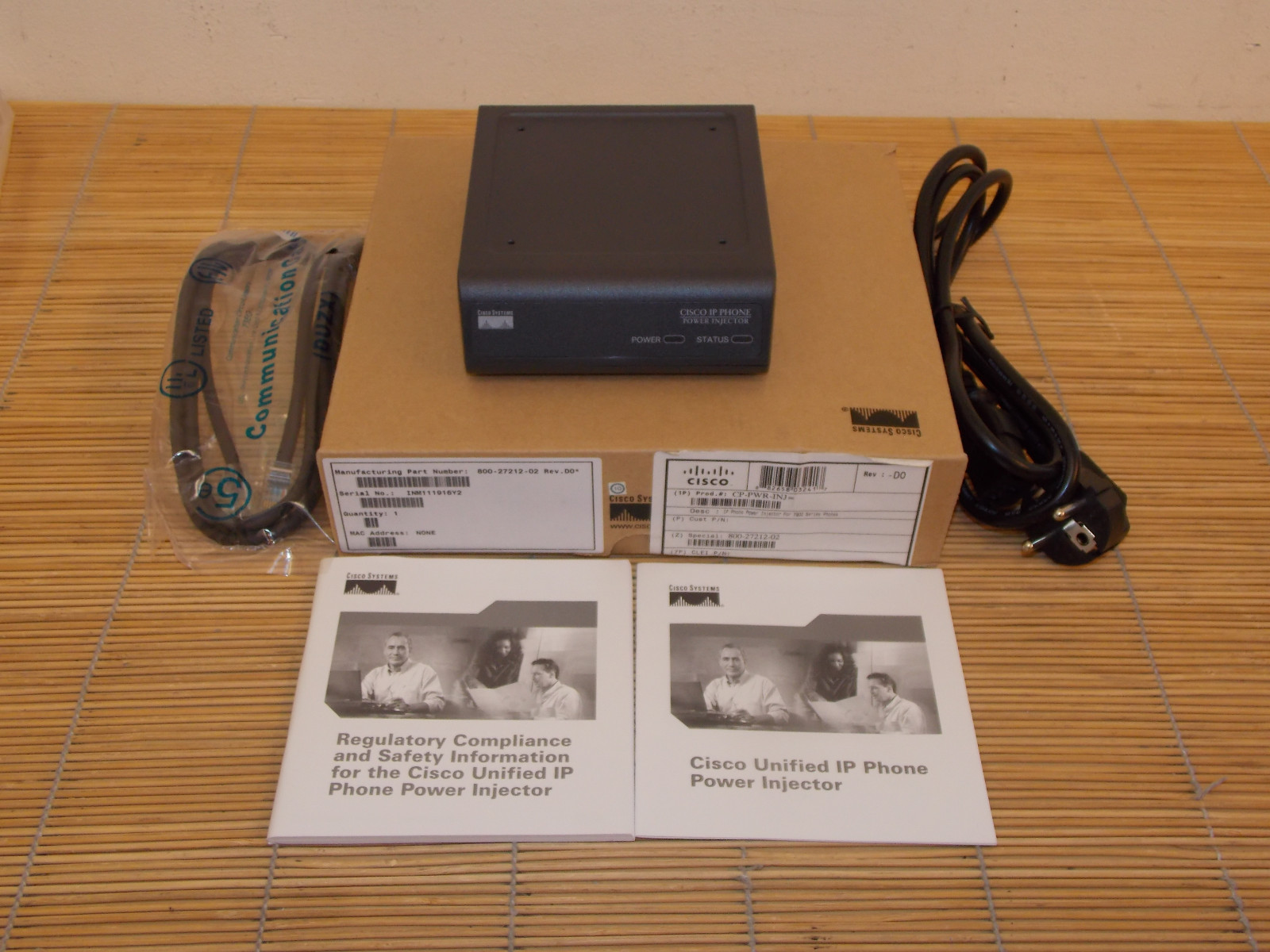 NEW Cisco CP-PWR-INJ Unified IP Phone Power Injector 15.5W IEEE 802.3af OPEN BOX