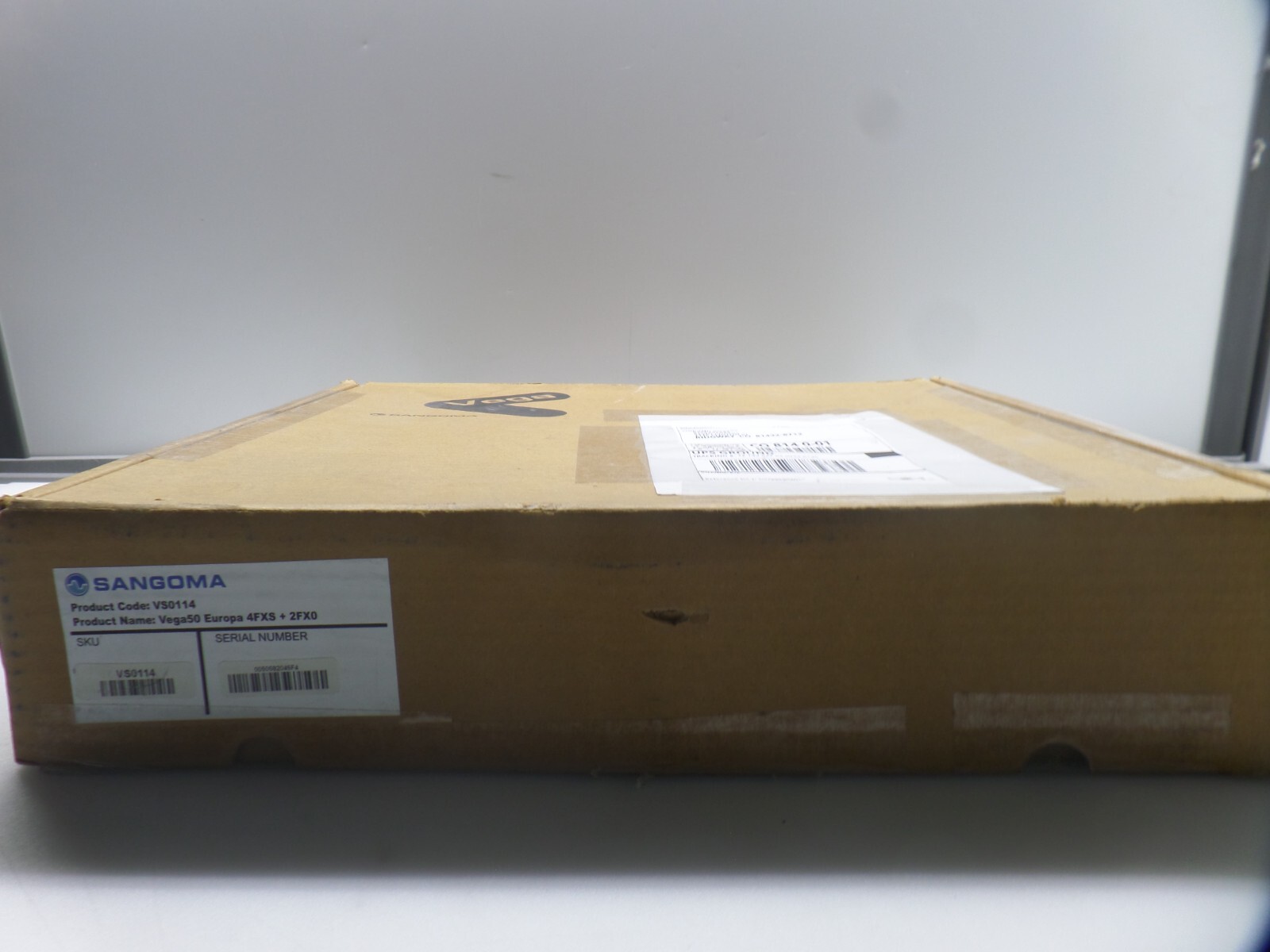 Vega VegaStream 50 Europa SIP Gateway 8FXS 2FXO Sangoma w/ Rack Ears & Power