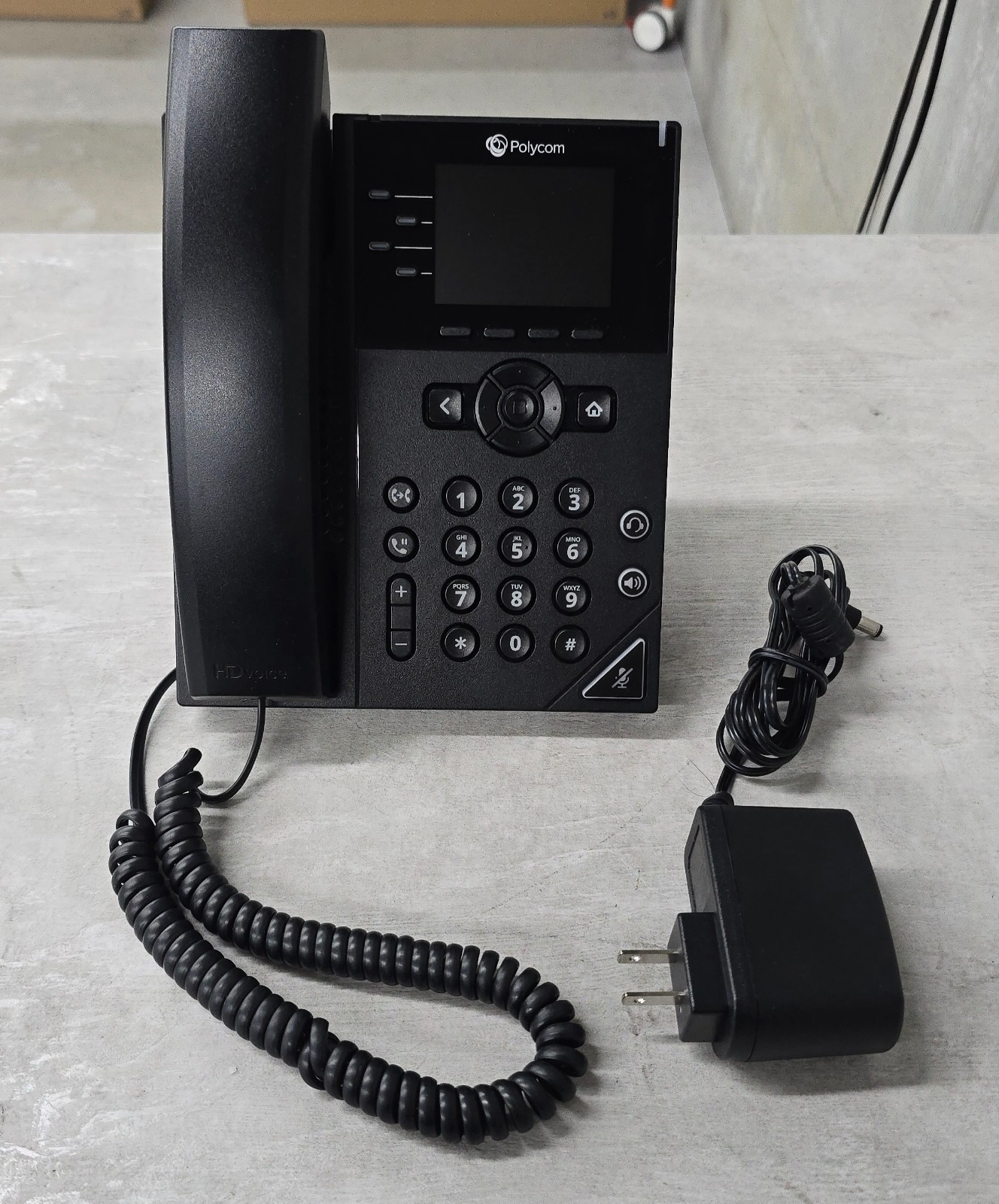 Polycom VVX 250 Phone and Power Supply