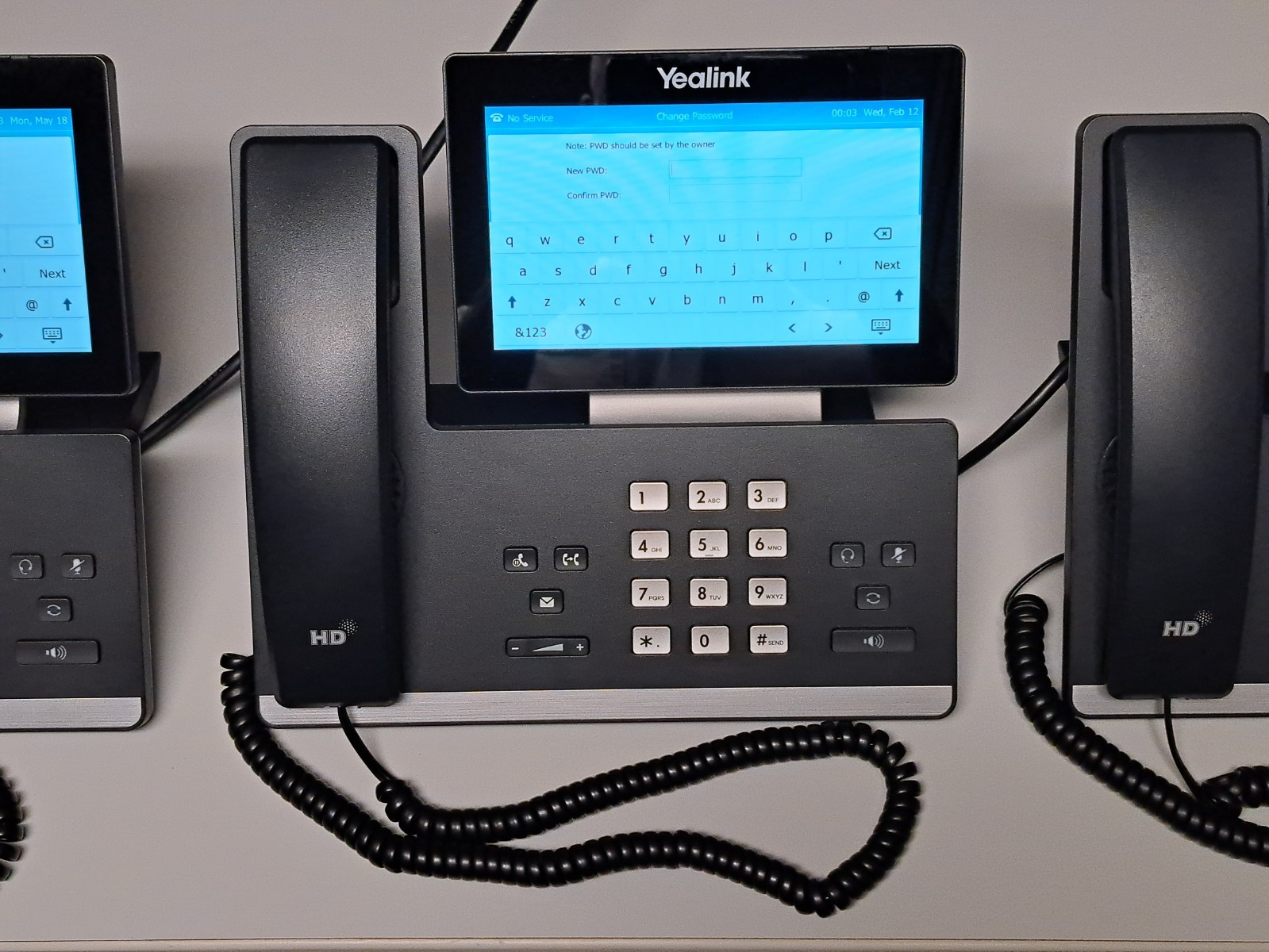 LOT OF 3 Yealink SIP-T57W Prime Business Phones