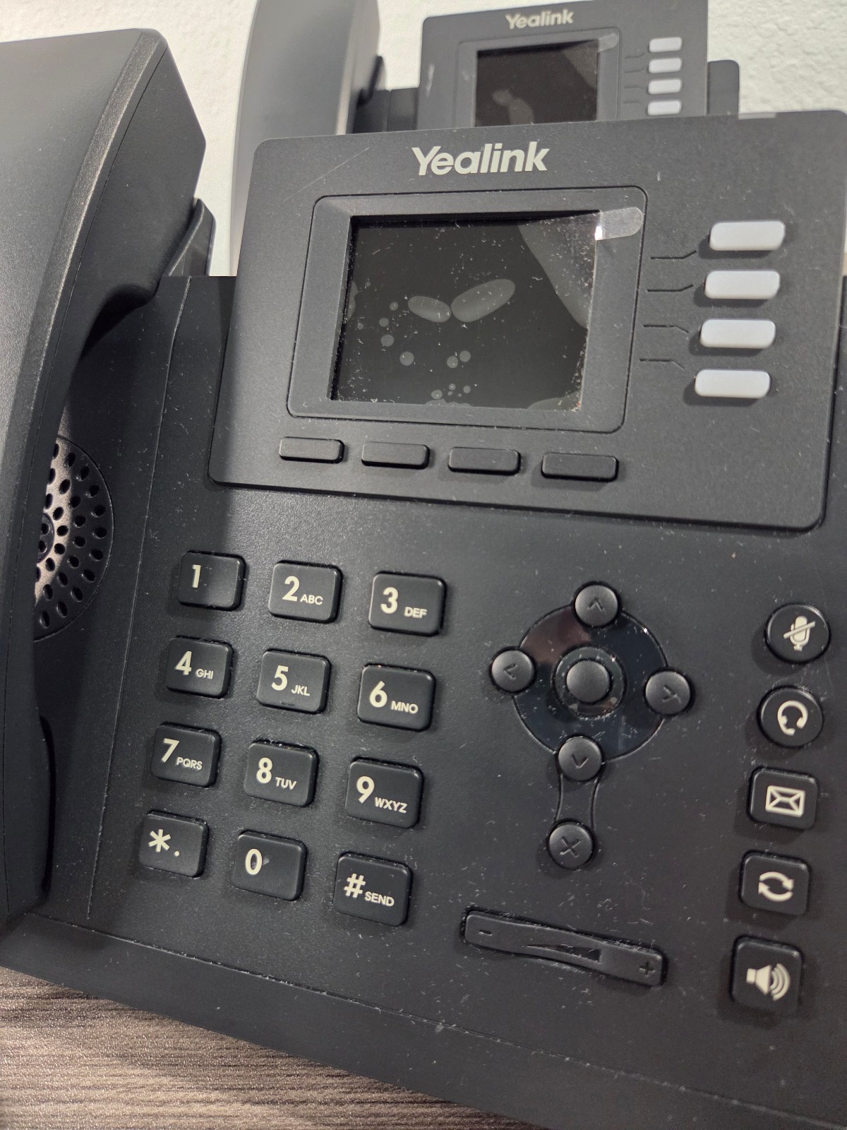 Yealink VoIP Phone Lot (1) SIP-T54W & (5) SIP-T33G IP Office Bundle PoE