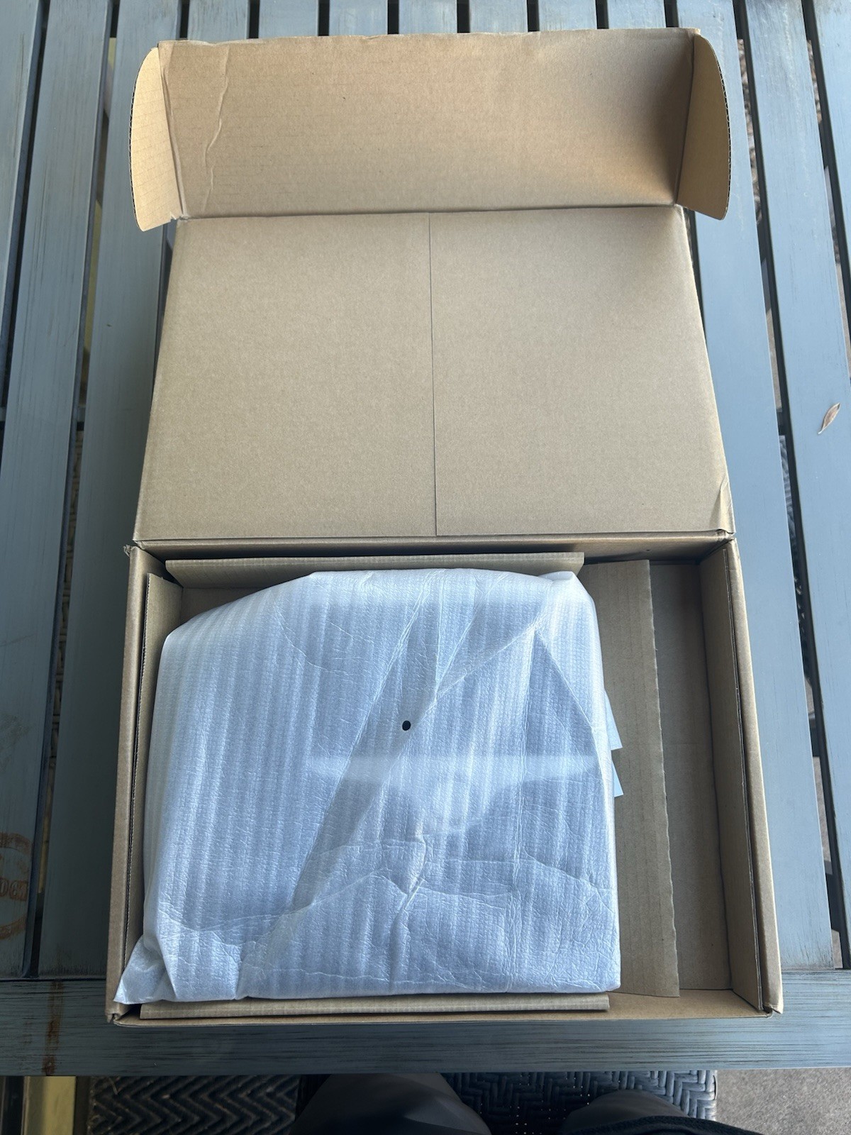 New Open Box Cisco CP-8851 Wall Mountable IP Phone With Cords and Handset