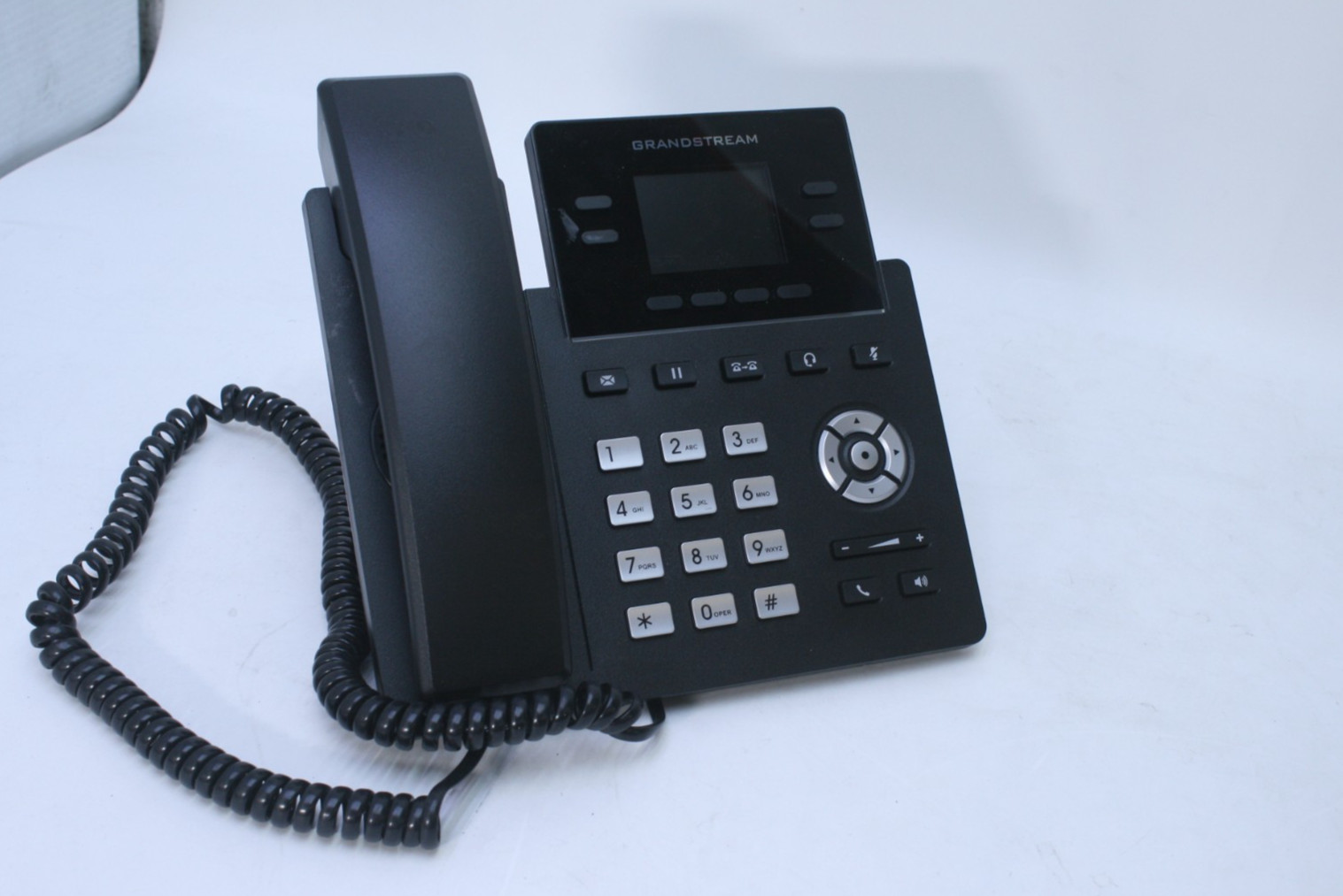 Grandstream GRP2612W IP Phone 4 Line WiFi PoE Color Display T7-A4